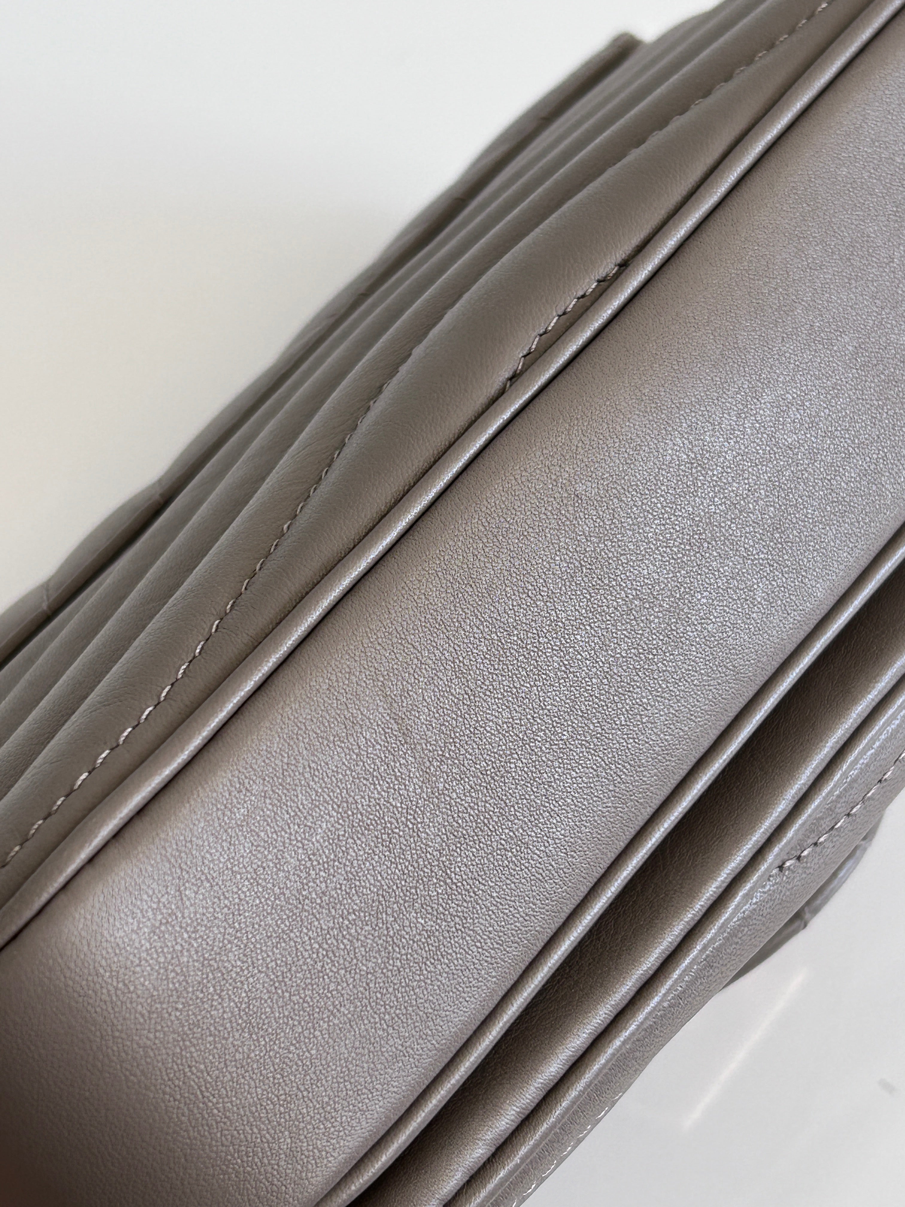Taupe Quilted Leather New Wave MM Chain Bag w/GHW