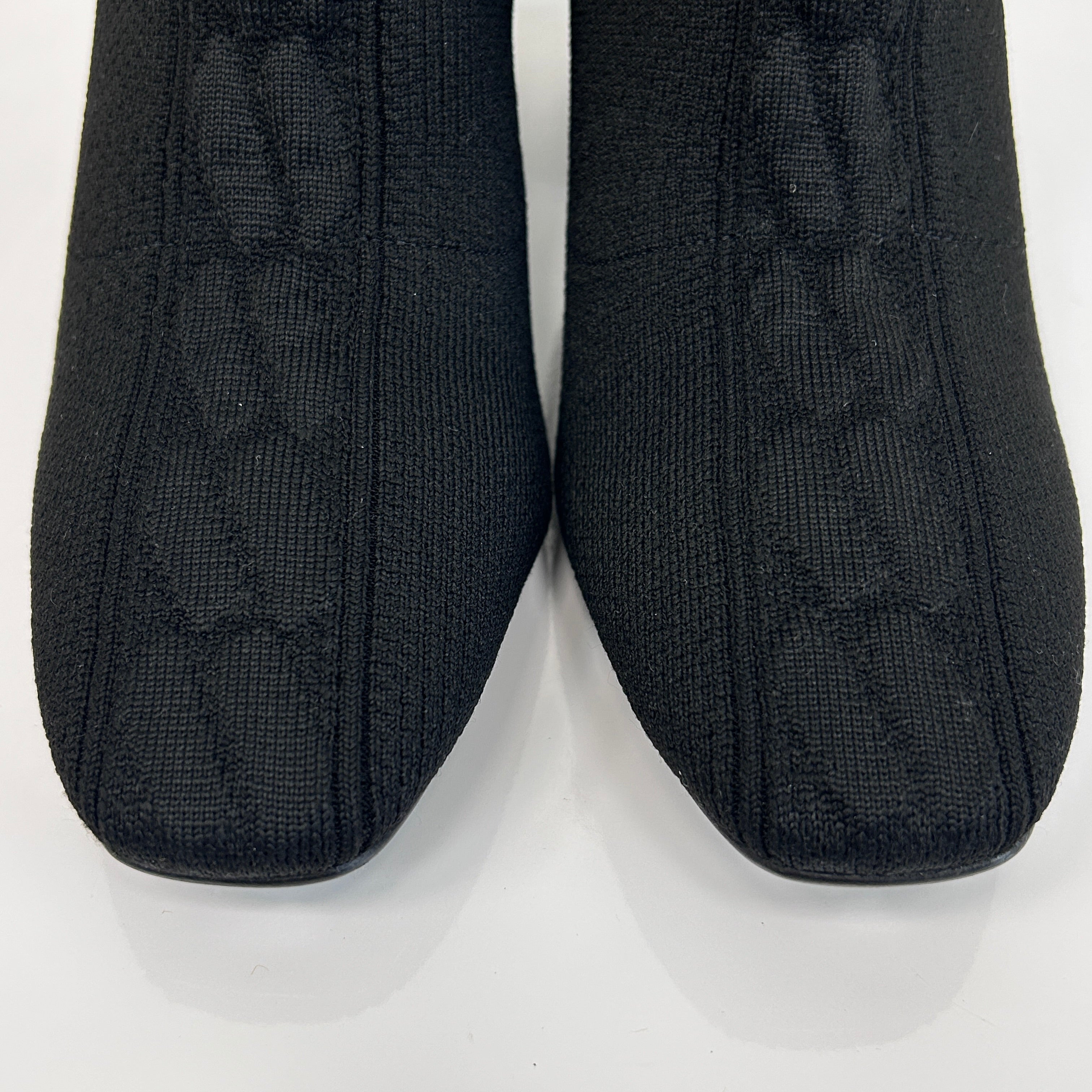 Black Volver 60 Ankle Boots