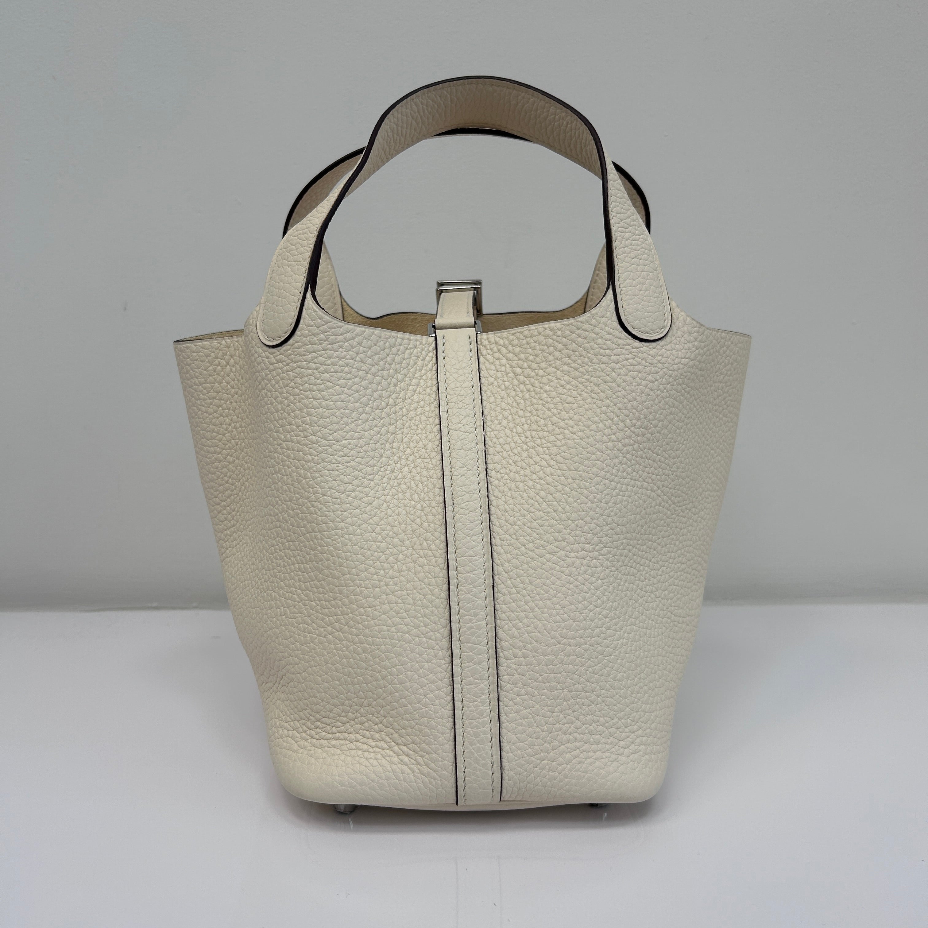 Nata Taurillon Clemence Picotin Lock 22 MM Bag W/PHW