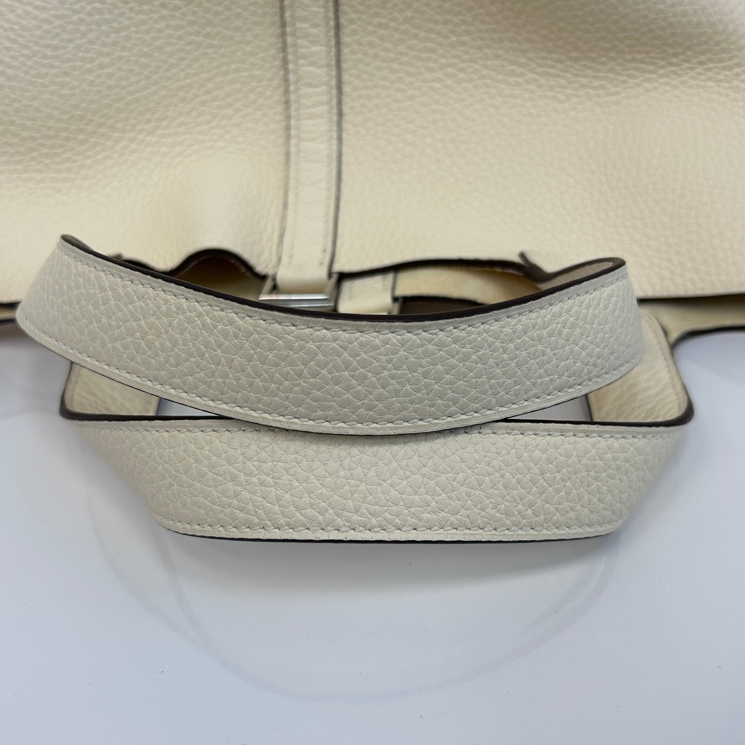 Nata Taurillon Clemence Picotin Lock 22 MM Bag W/PHW