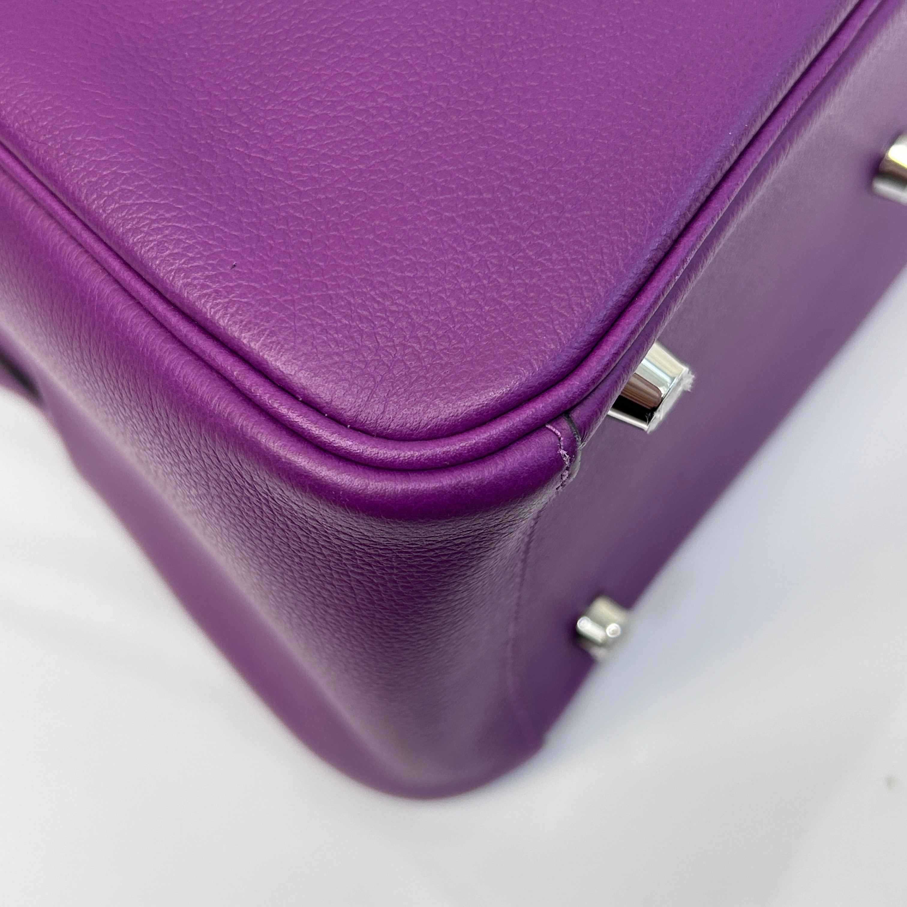 Anemone Evercolor Leather Lindy 26 Bag w/PHW