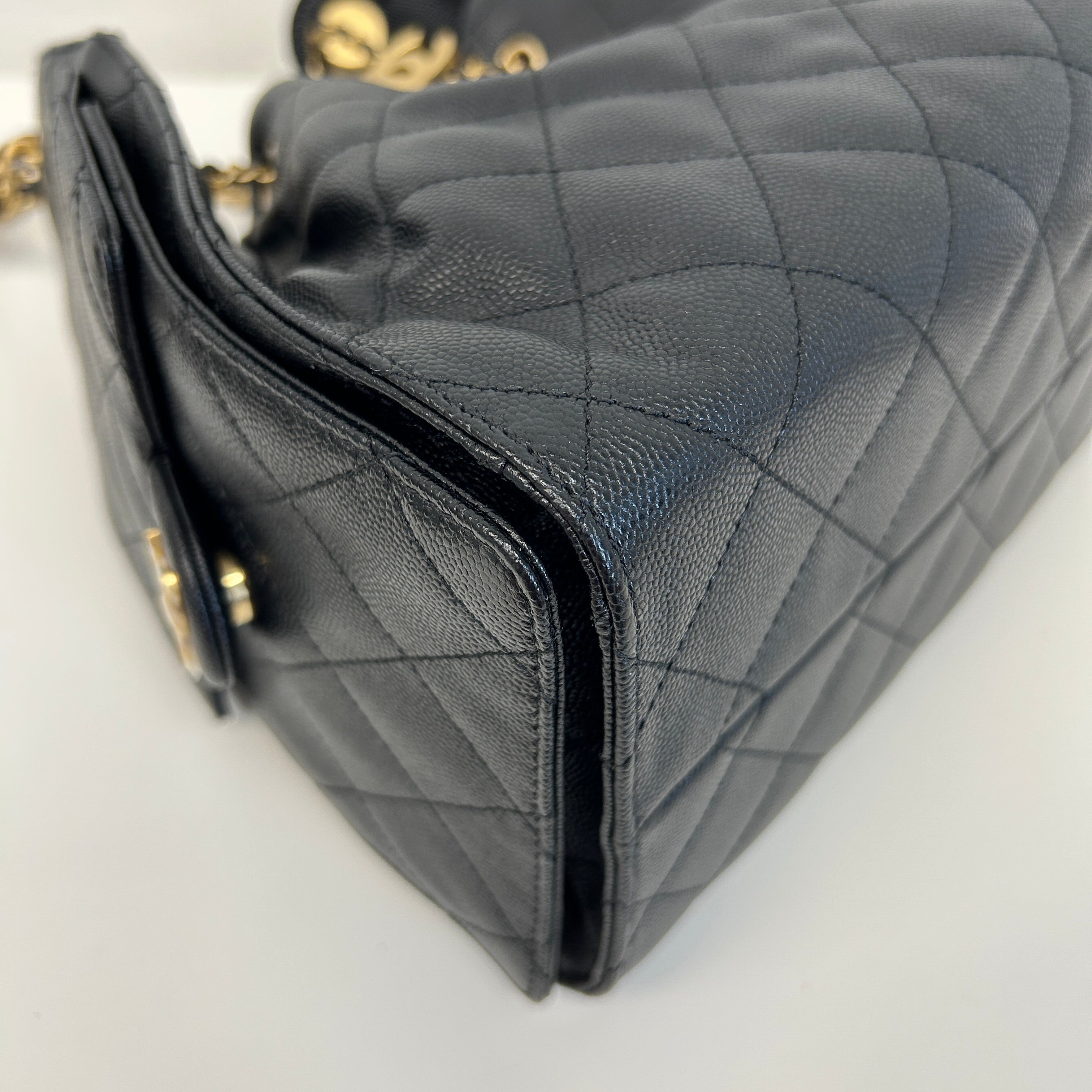 Black Quilted Caviar Leather Small 25 Bag w/GHW