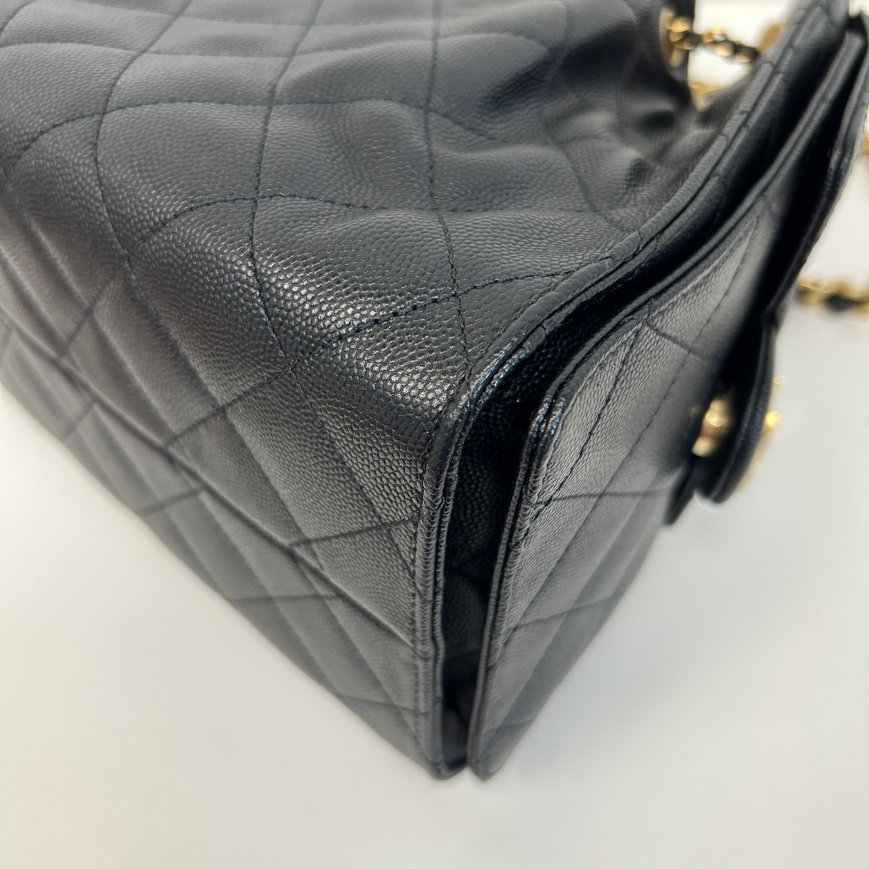 Black Quilted Caviar Leather Small 25 Bag w/GHW