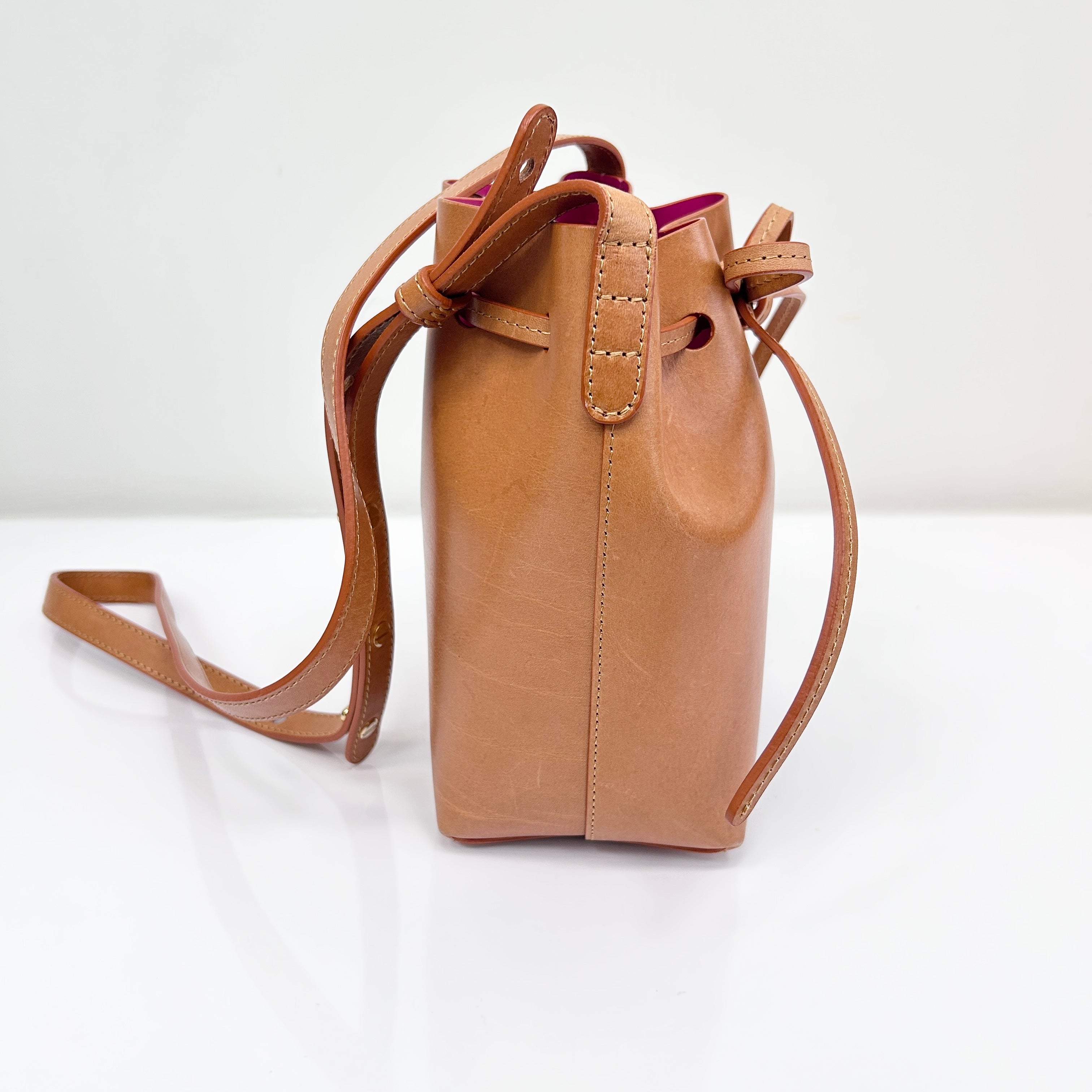 Cammello Vegetable Tanned Leather Mini Bucket Bag