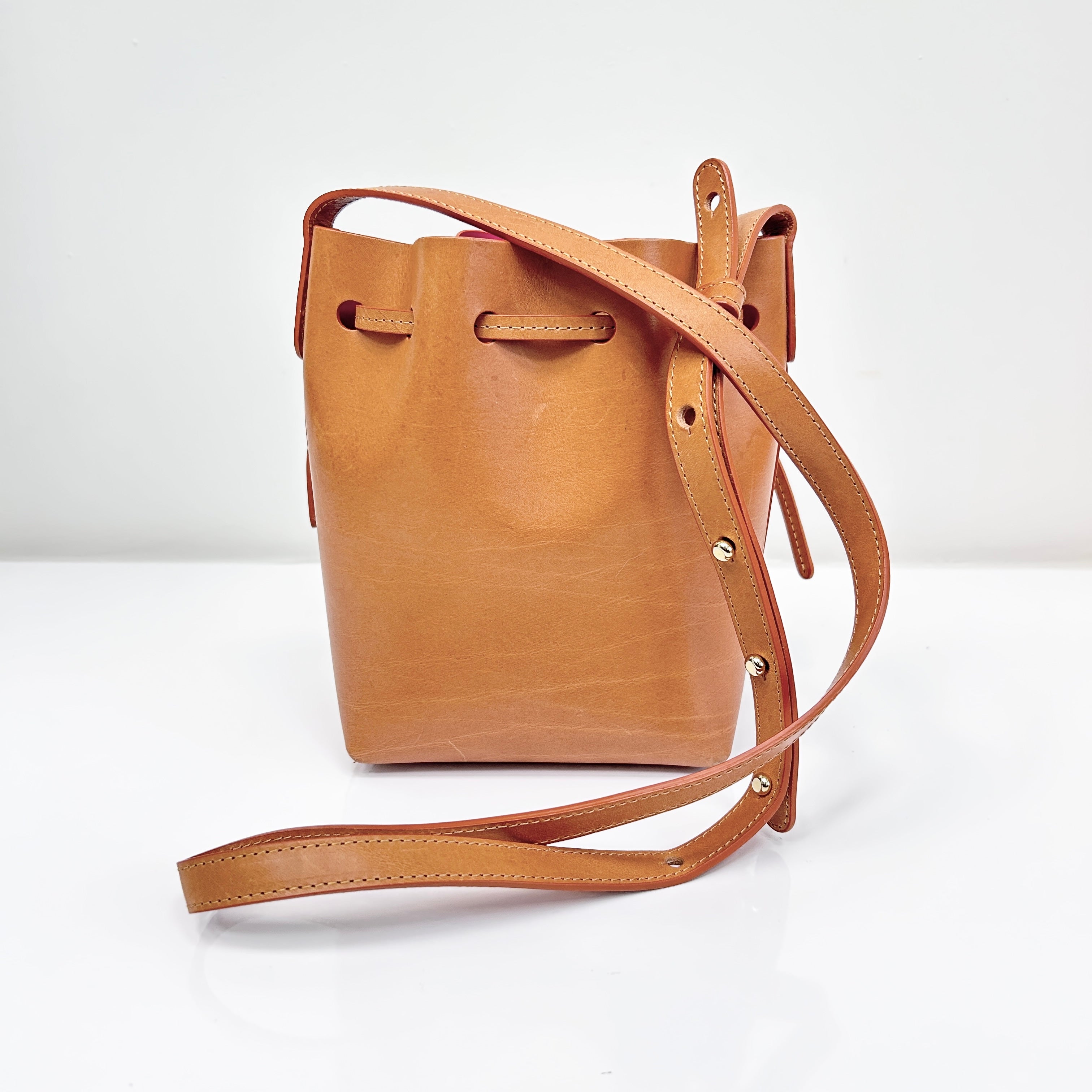Cammello Vegetable Tanned Leather Mini Bucket Bag