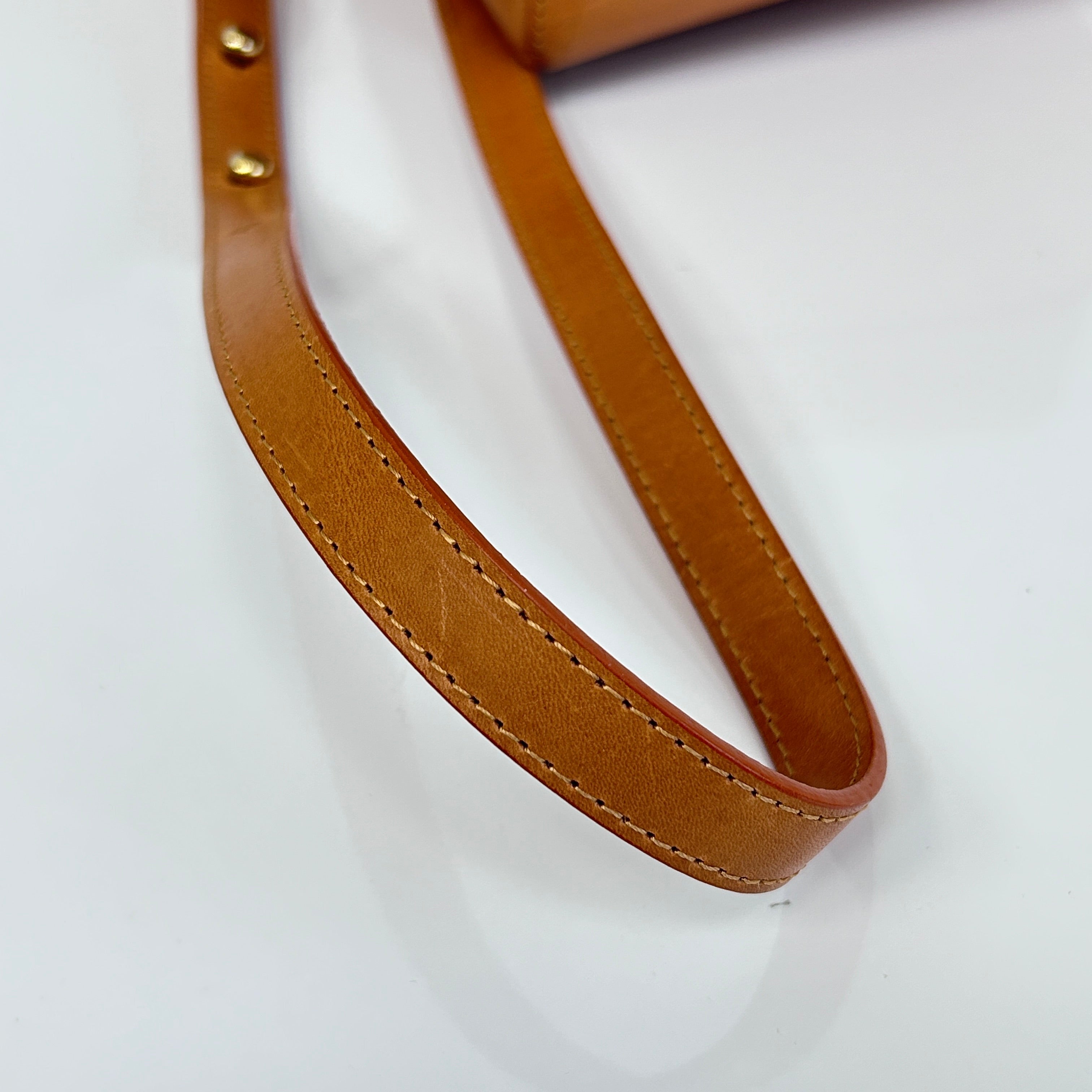 Cammello Vegetable Tanned Leather Mini Bucket Bag
