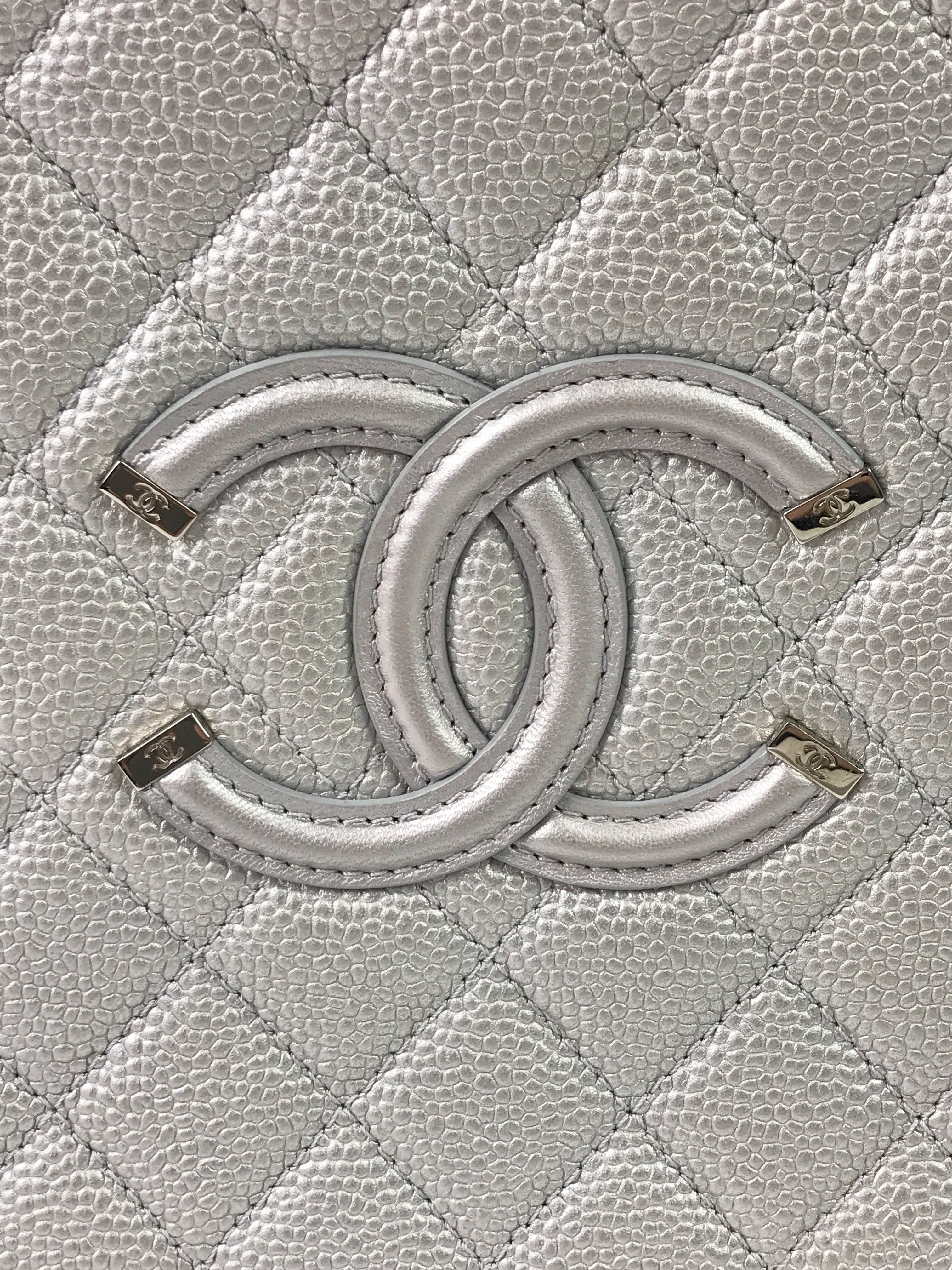 Caviar Silver Large CC Vanity Case Bag W/SHW
