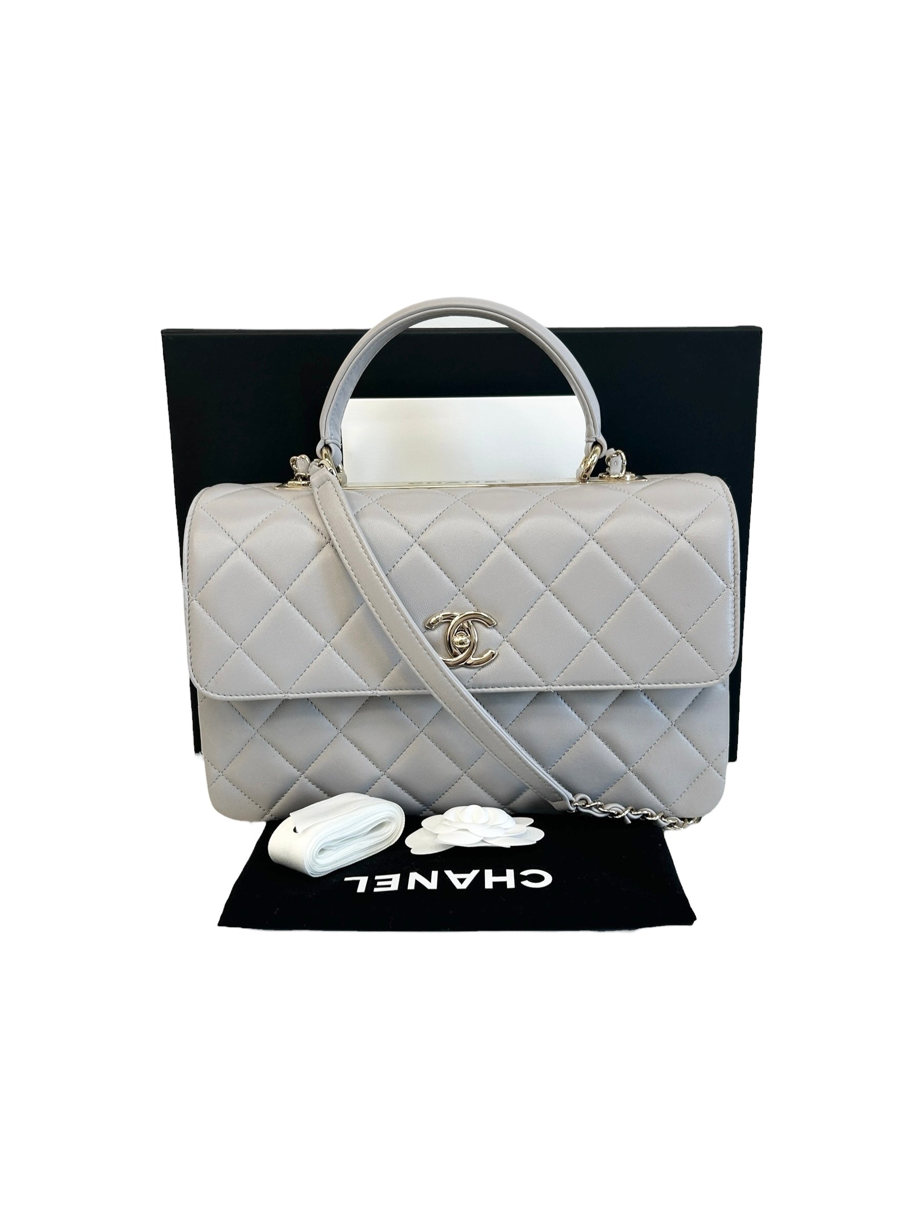Gray Quilted Lambskin Leather Trendy CC Medium Bag