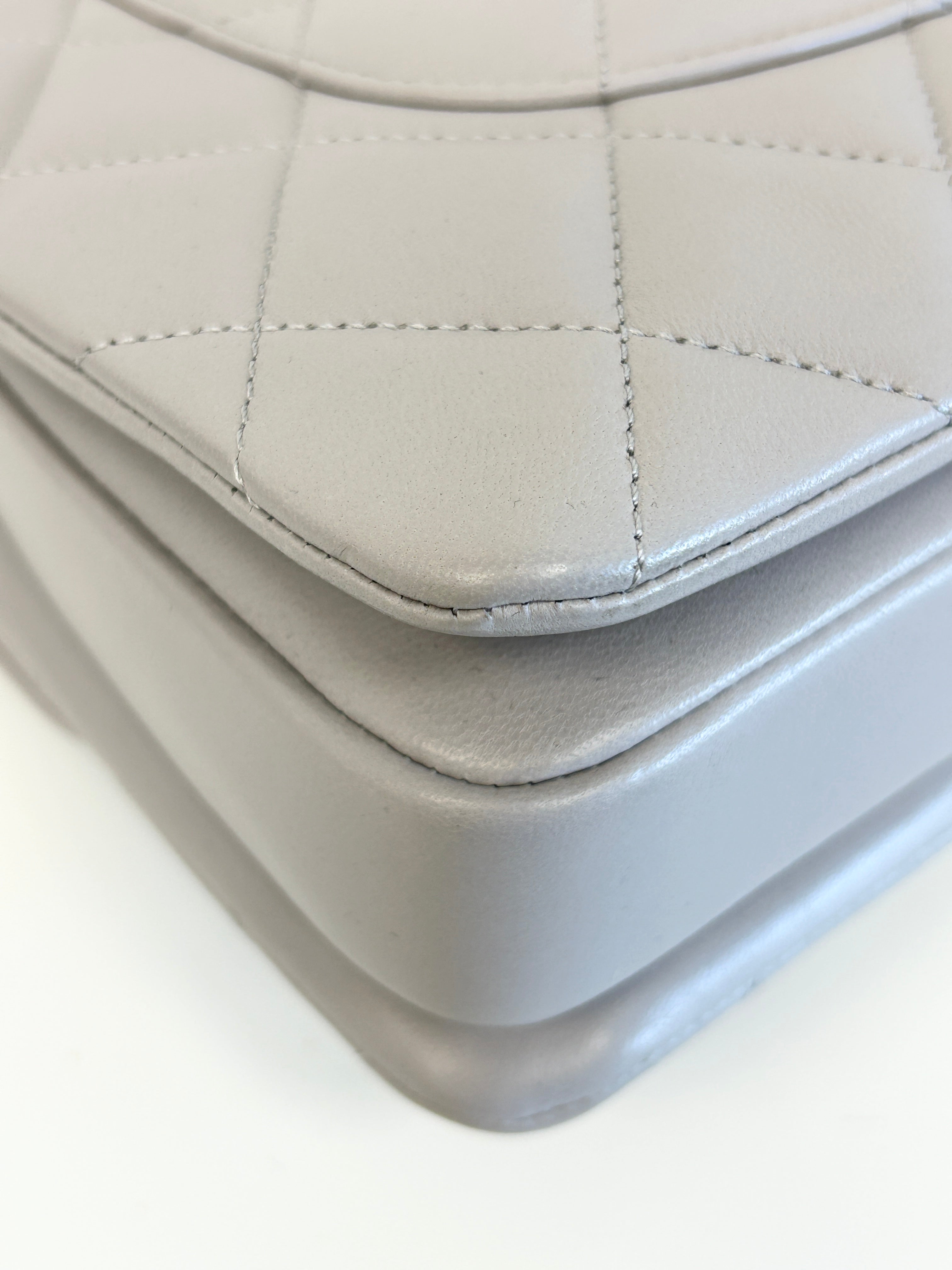 Gray Quilted Lambskin Leather Trendy CC Medium Bag
