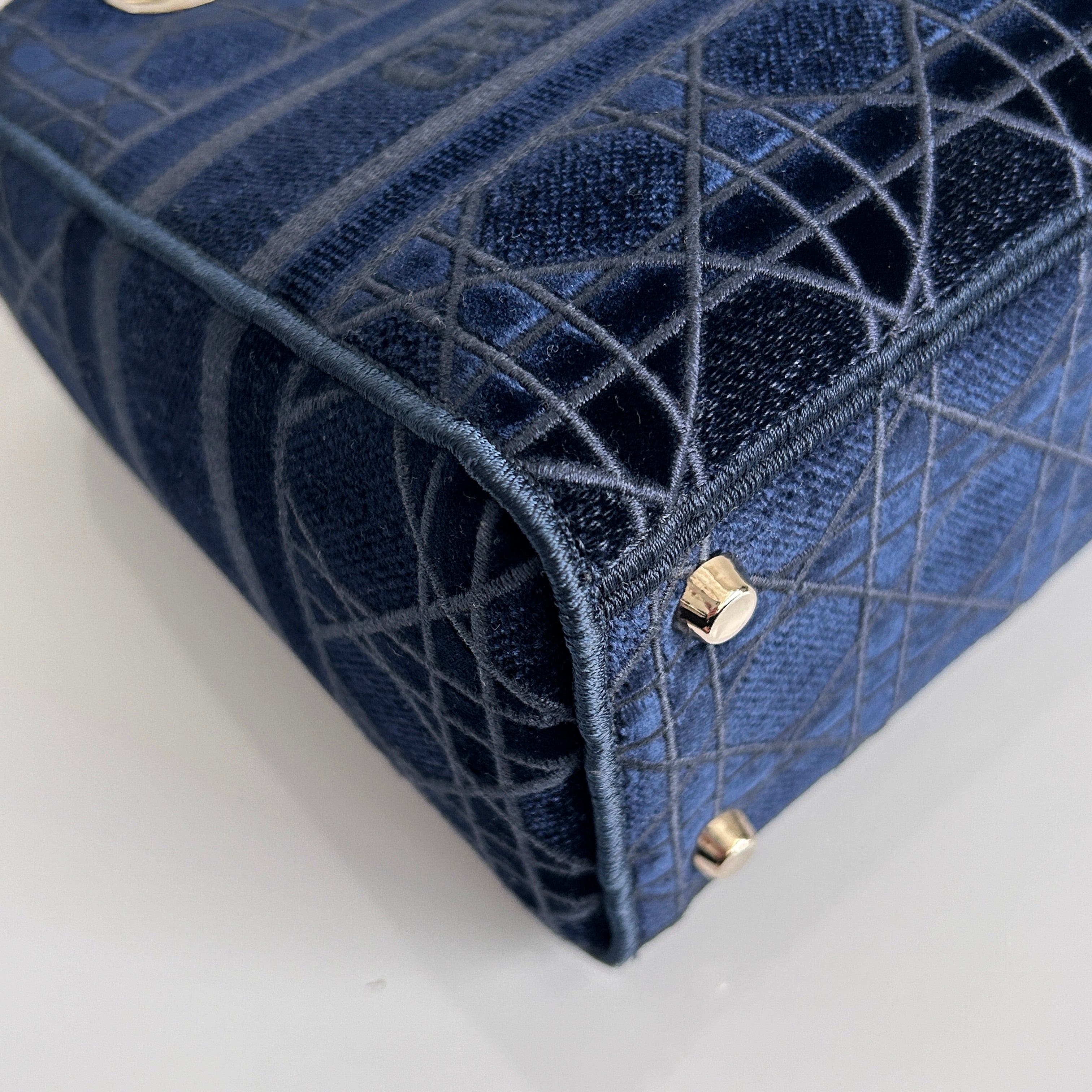 Navy Toile De Jouy Embroidery Medium Lady D-Lite Bag w/GHW