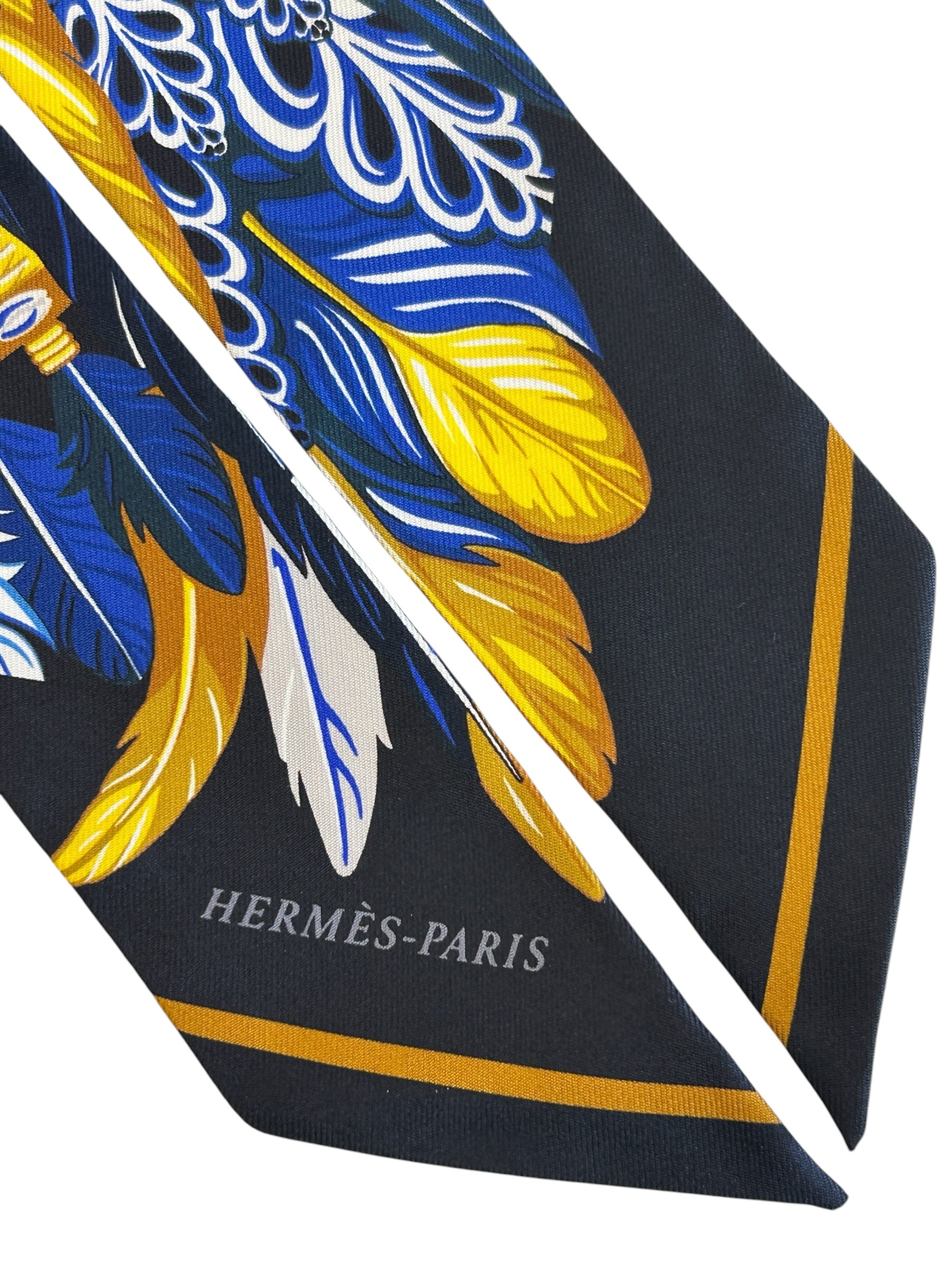 “Danse Pacifique” Silk Twilly