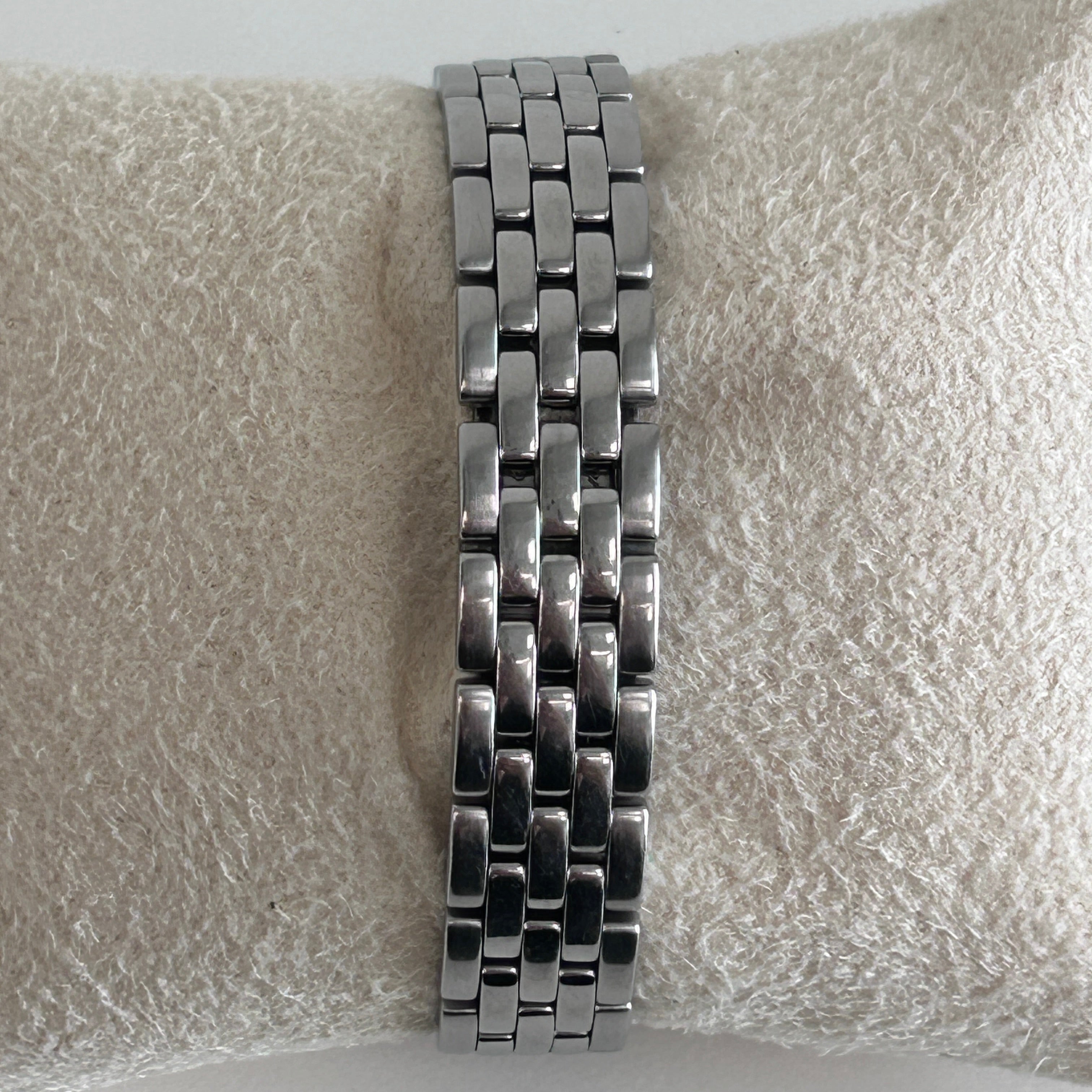 Panthere De Donna Stainless Steel Quartz Movement Watch