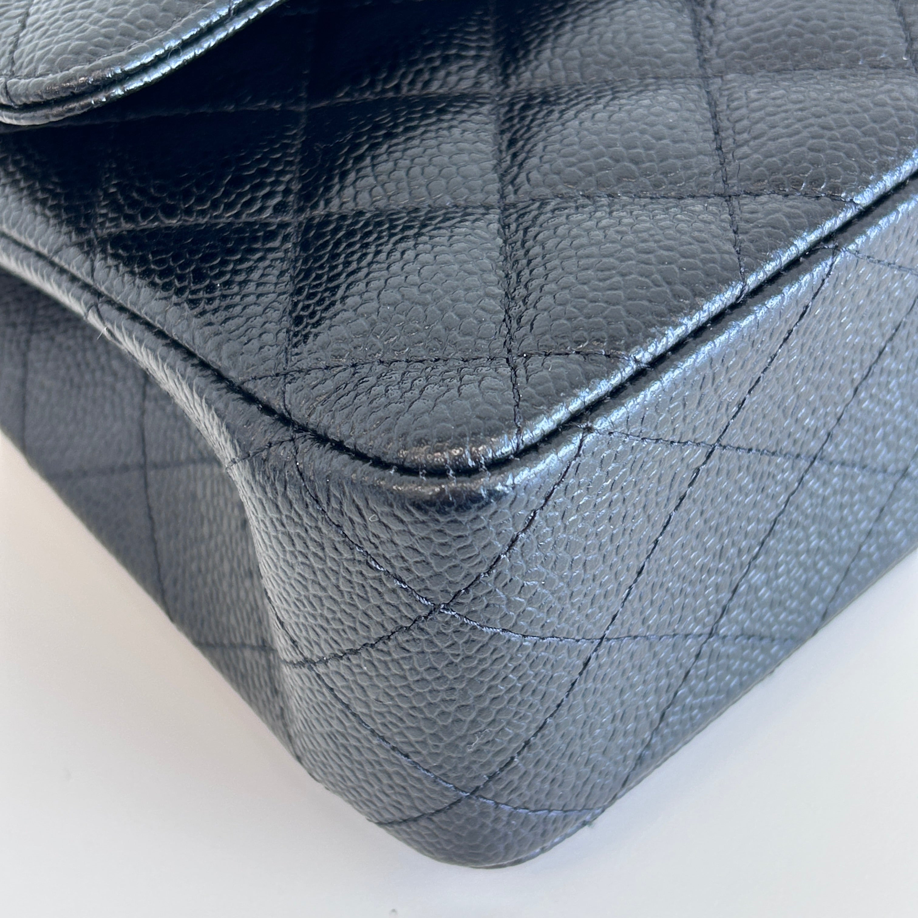 Black Caviar Classic Medium Double Flap Bag w/GHW