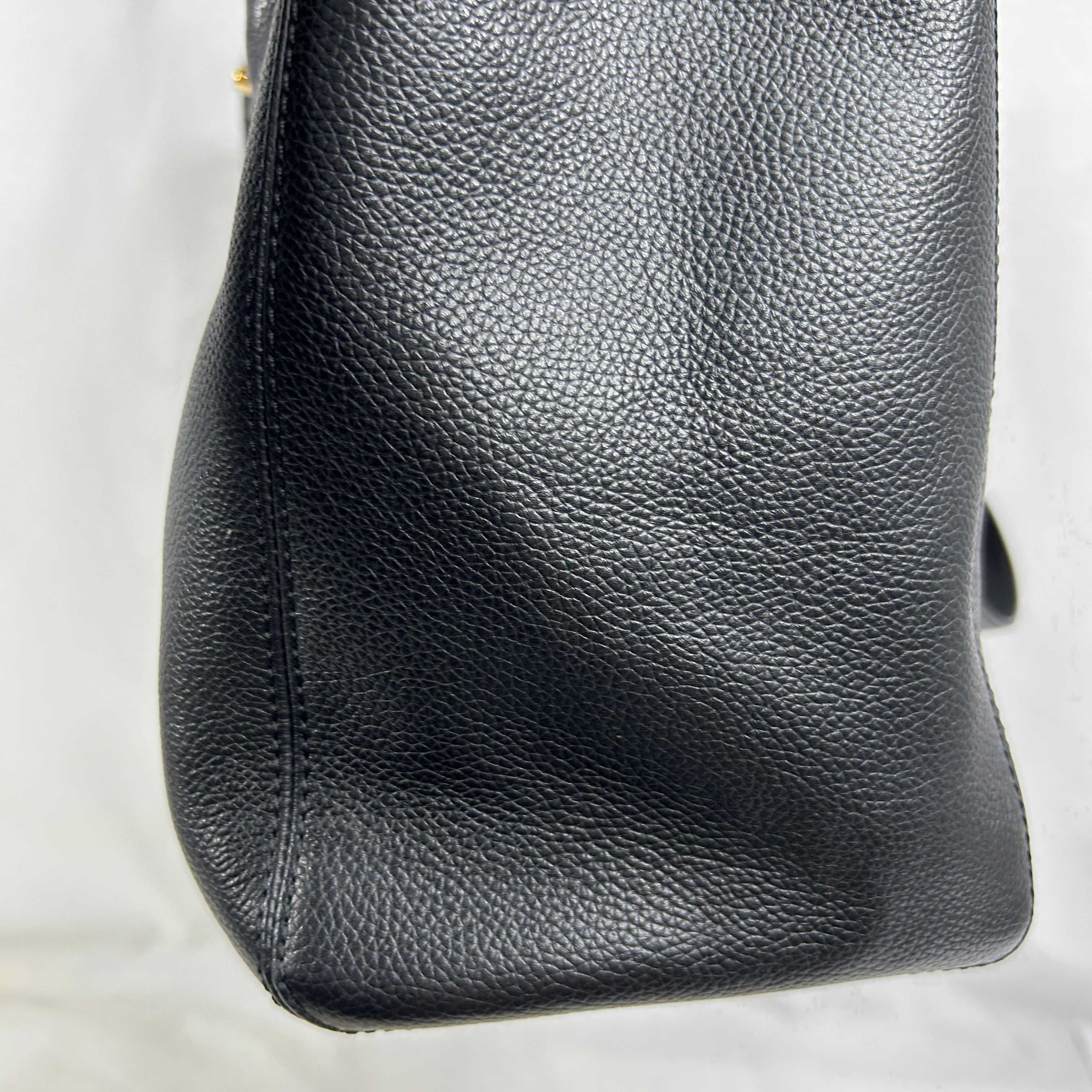 Black Caviar Executive Cerf Tote Bag w/GHW