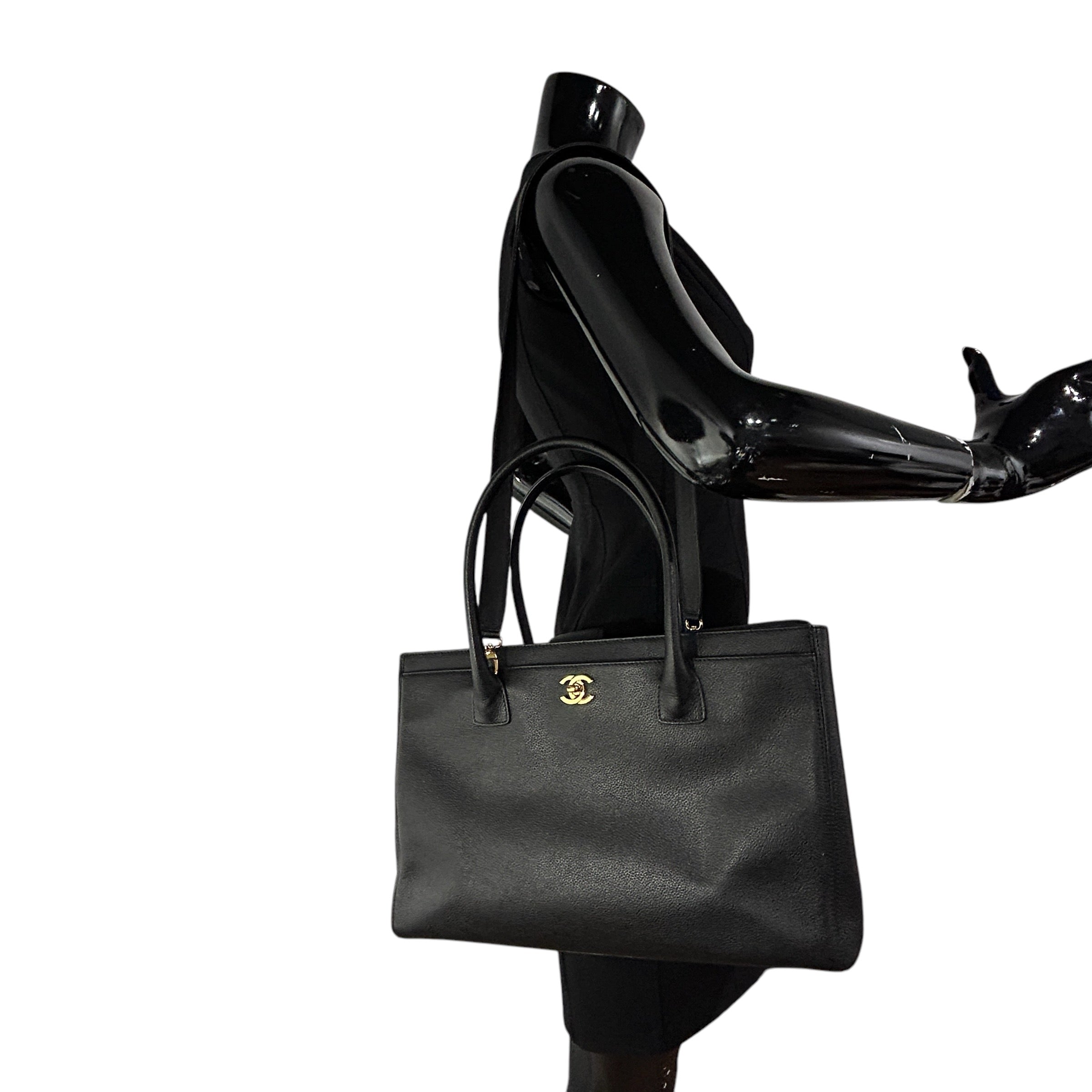 Black Caviar Executive Cerf Tote Bag w/GHW