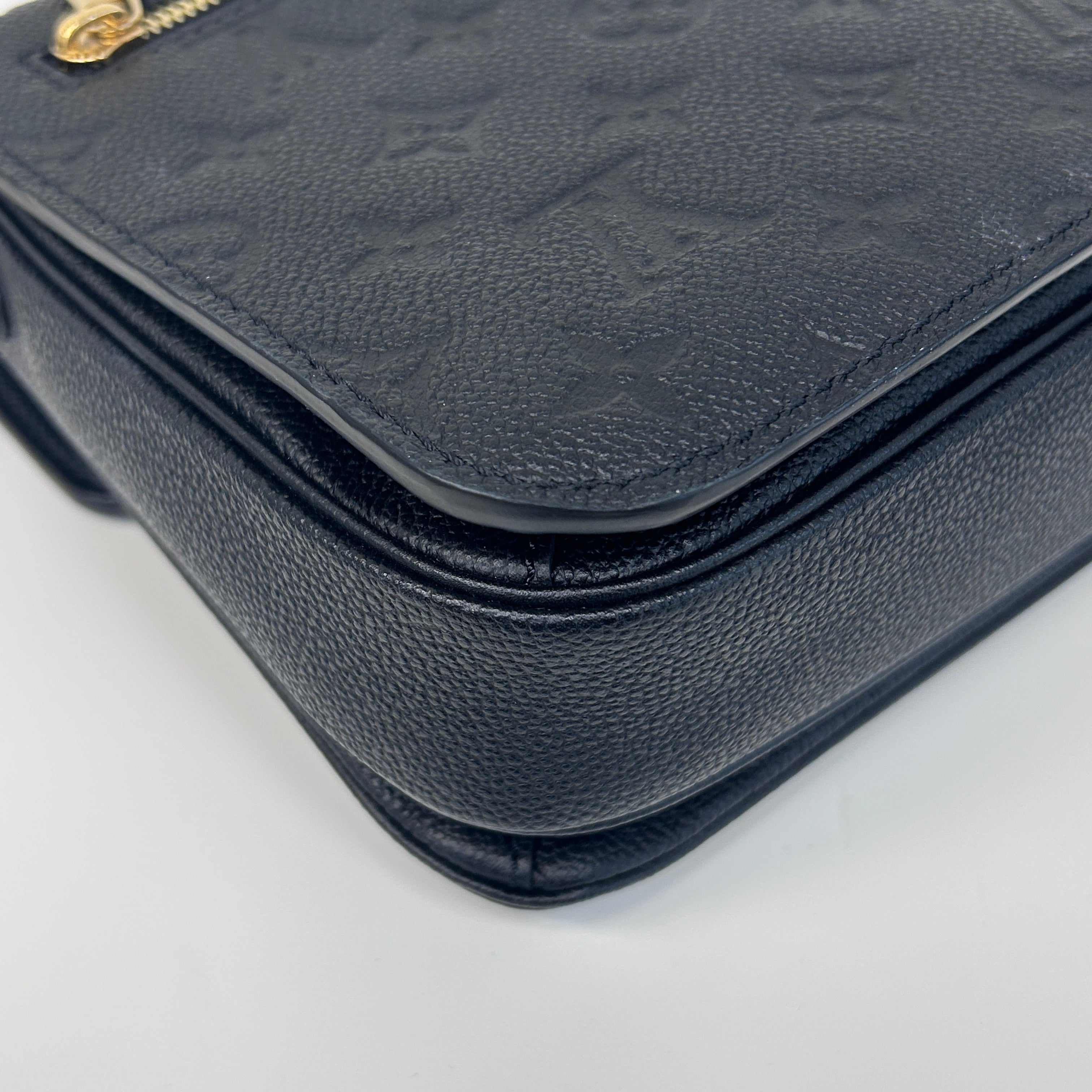 Black Empretinte Pochette Metis w/GHW