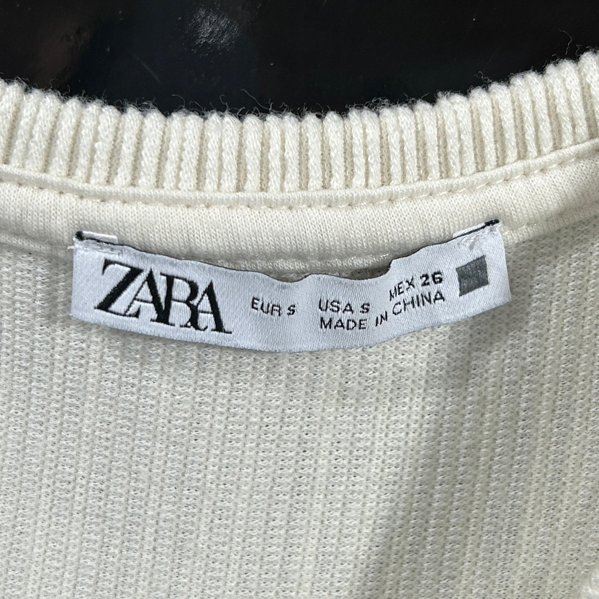 ZARA White Shoulder Puff Top