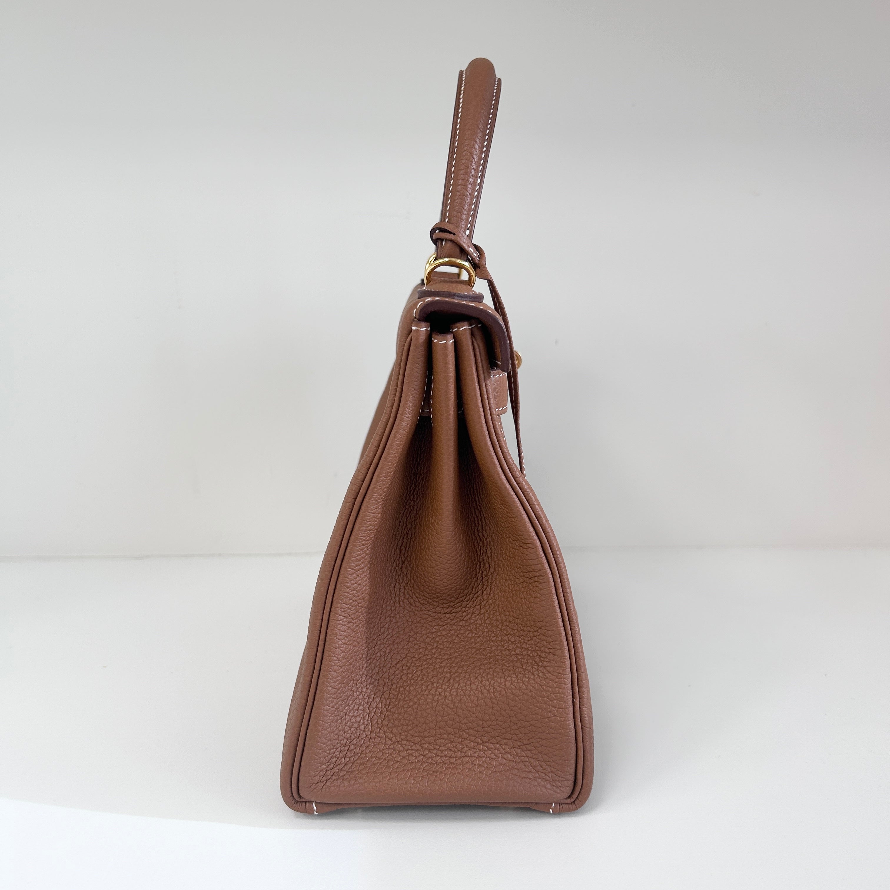 Kelly 28 Retourne Gold Togo Leather w/GHW