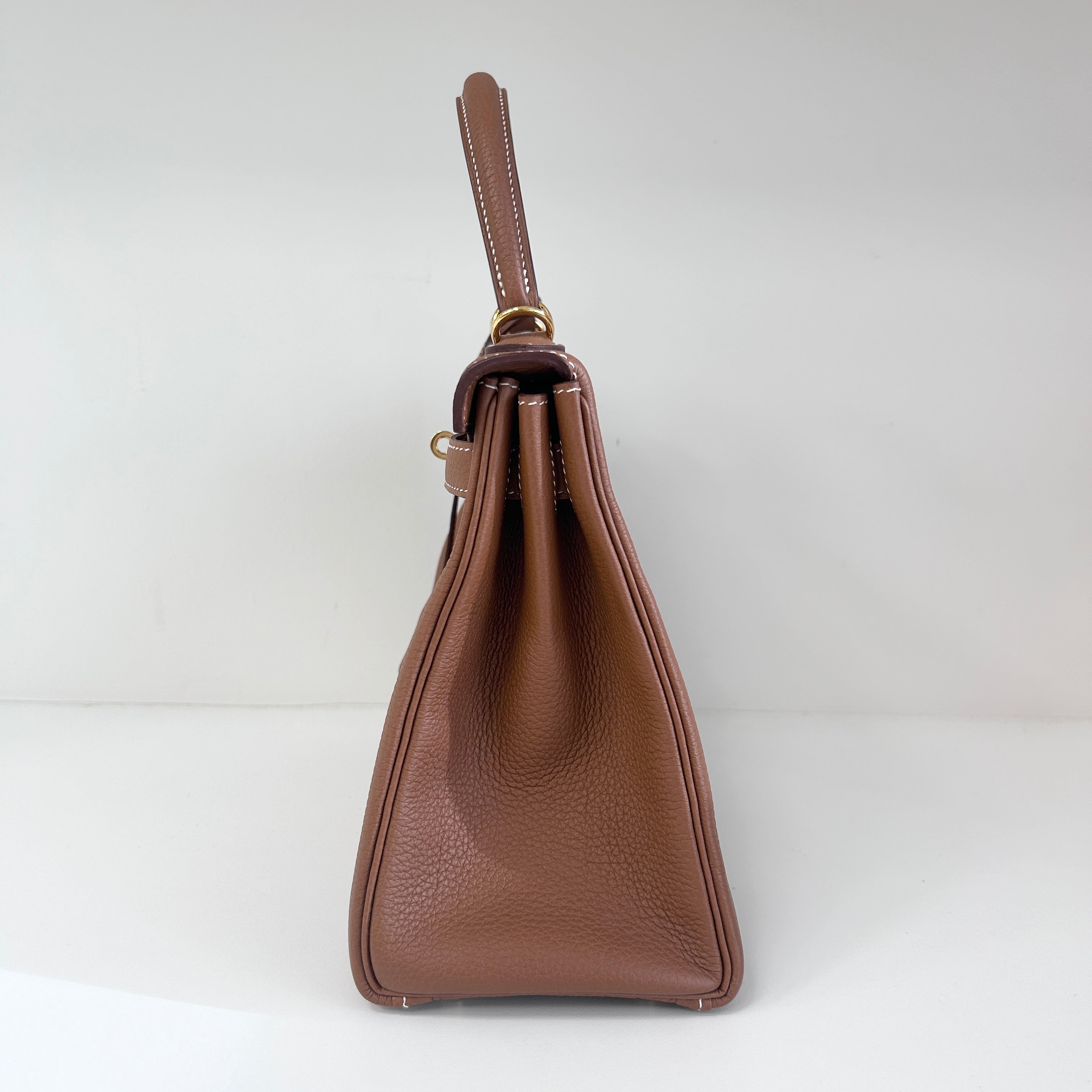 Kelly 28 Retourne Gold Togo Leather w/GHW