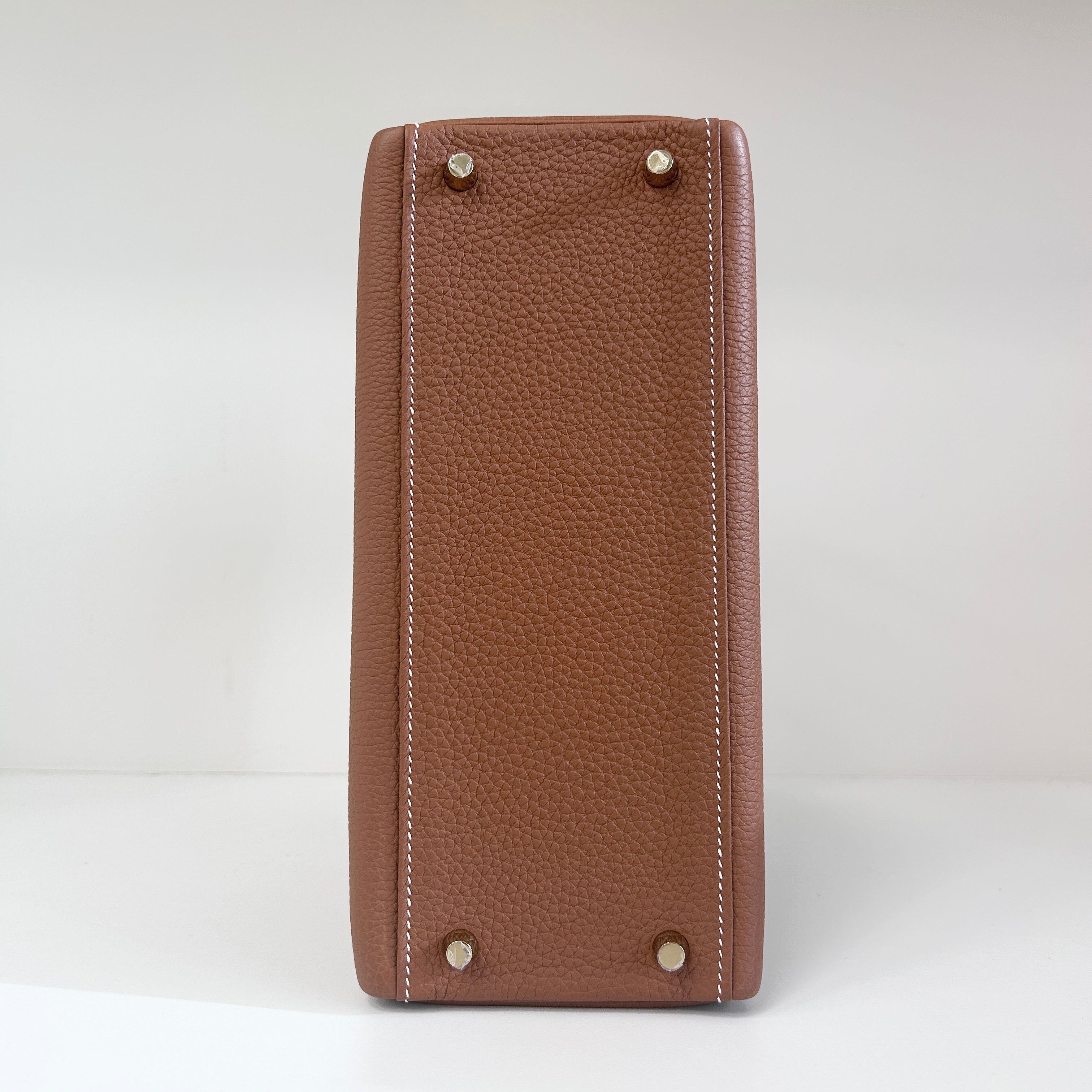 Kelly 28 Retourne Gold Togo Leather w/GHW