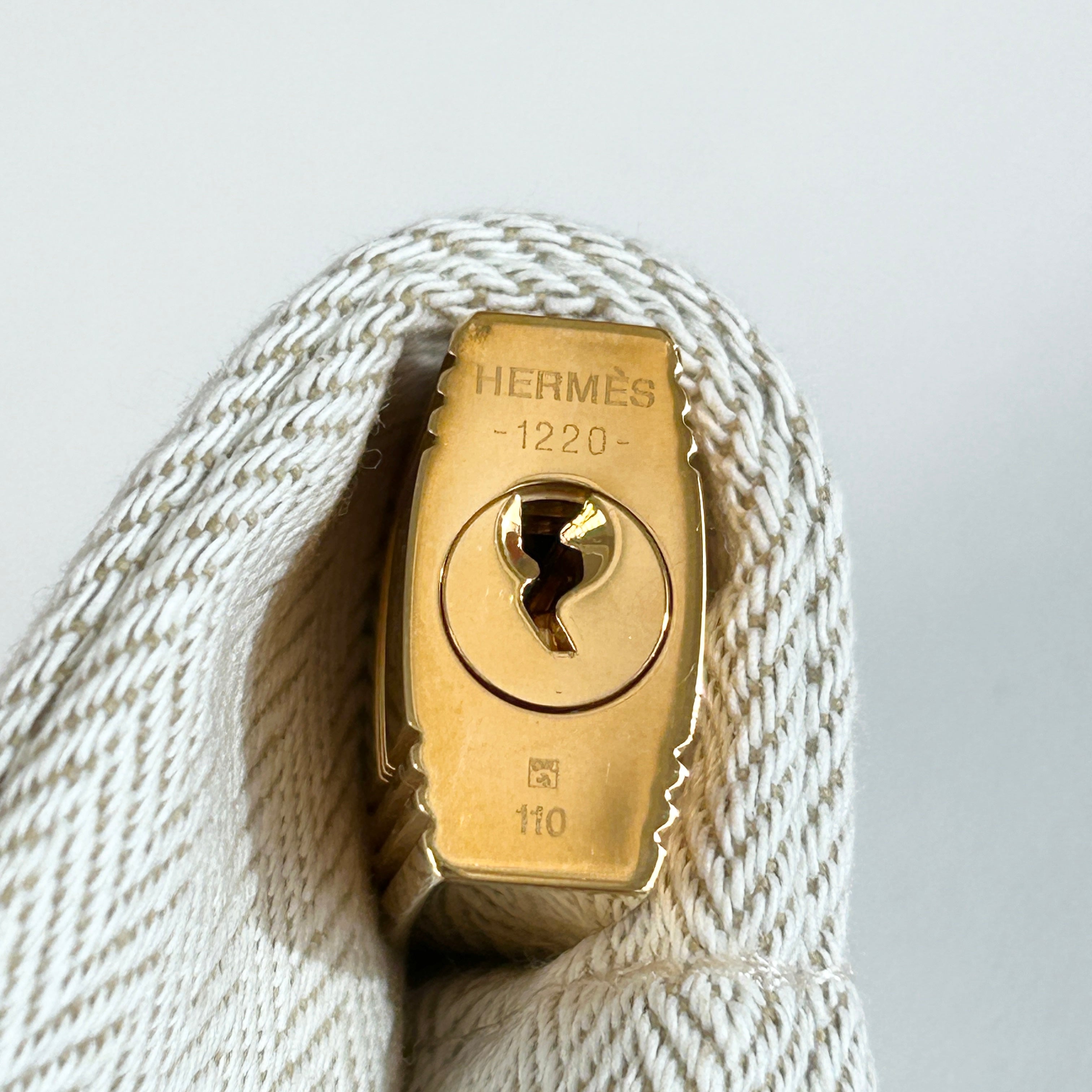 Kelly 28 Retourne Gold Togo Leather w/GHW