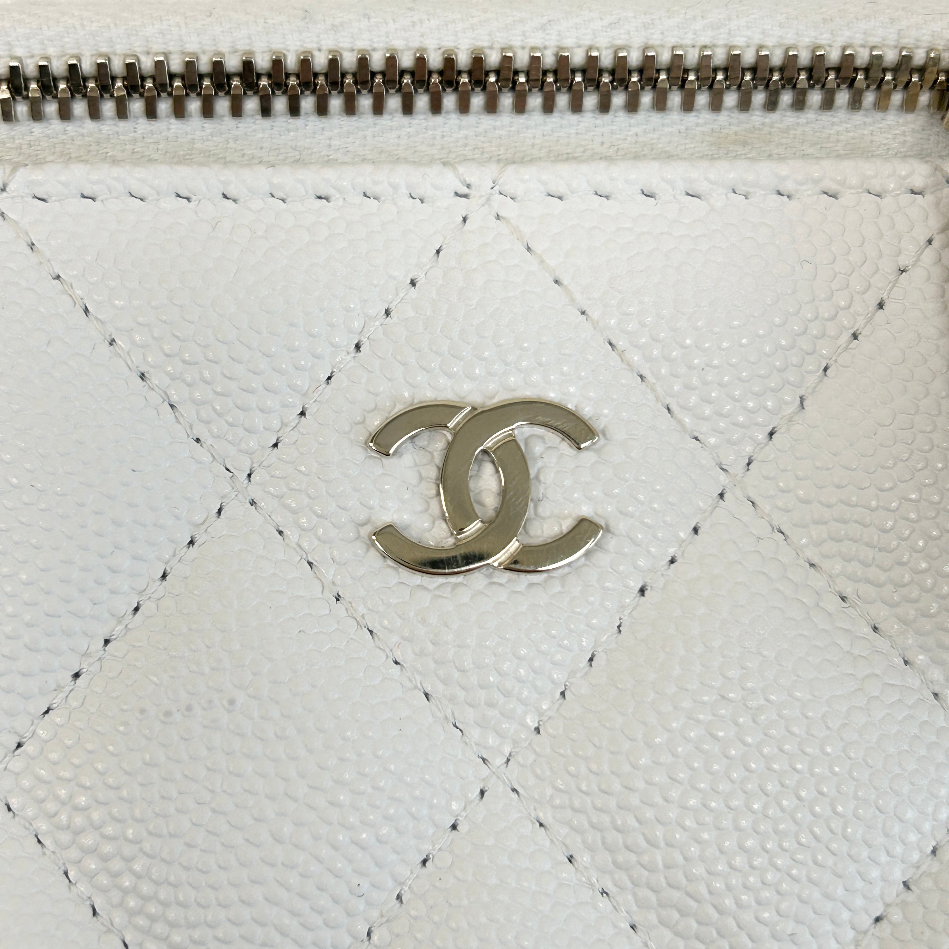 White Quilted Caviar Leather Small Vanity Case with Chain Bag w/GHW