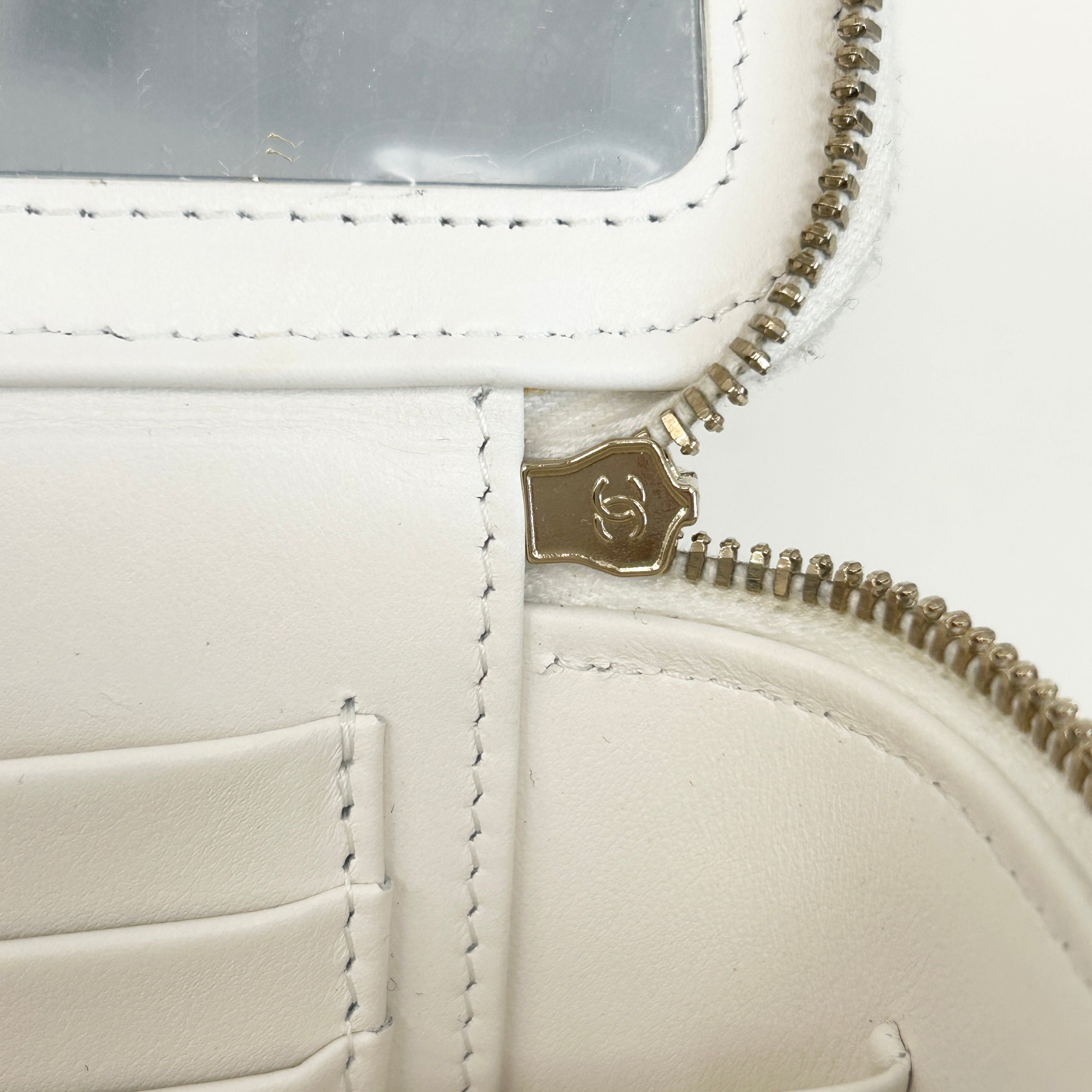 White Quilted Caviar Leather Small Vanity Case with Chain Bag w/GHW