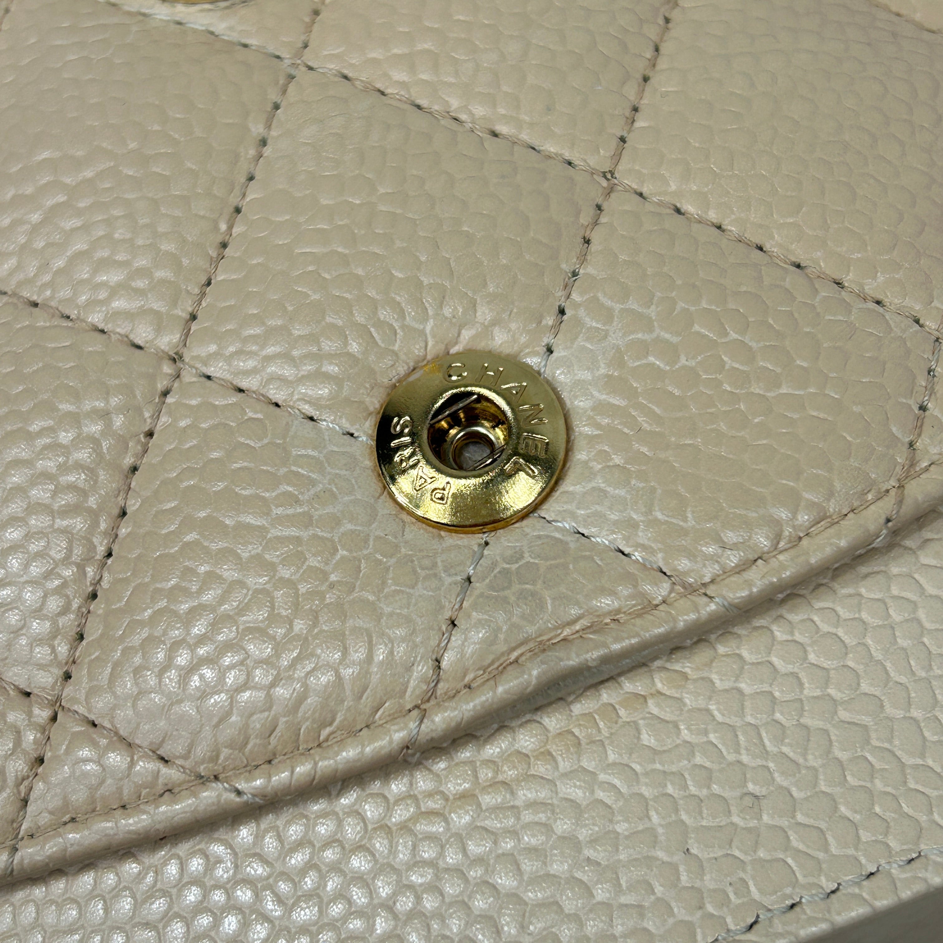 Beige Caviar Medium Double Flap w/GHW