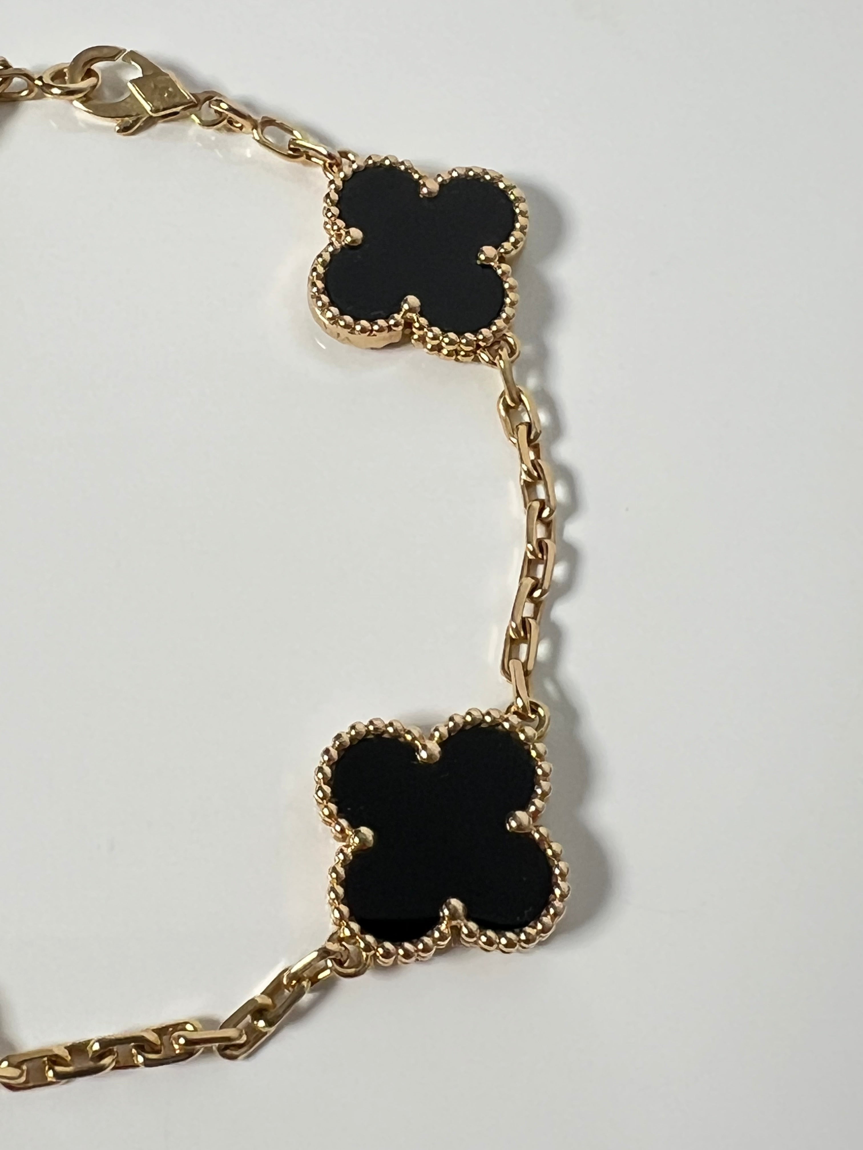 5 Motifs Black Onyx Vintage Alhambra 18k Gold Bracelet