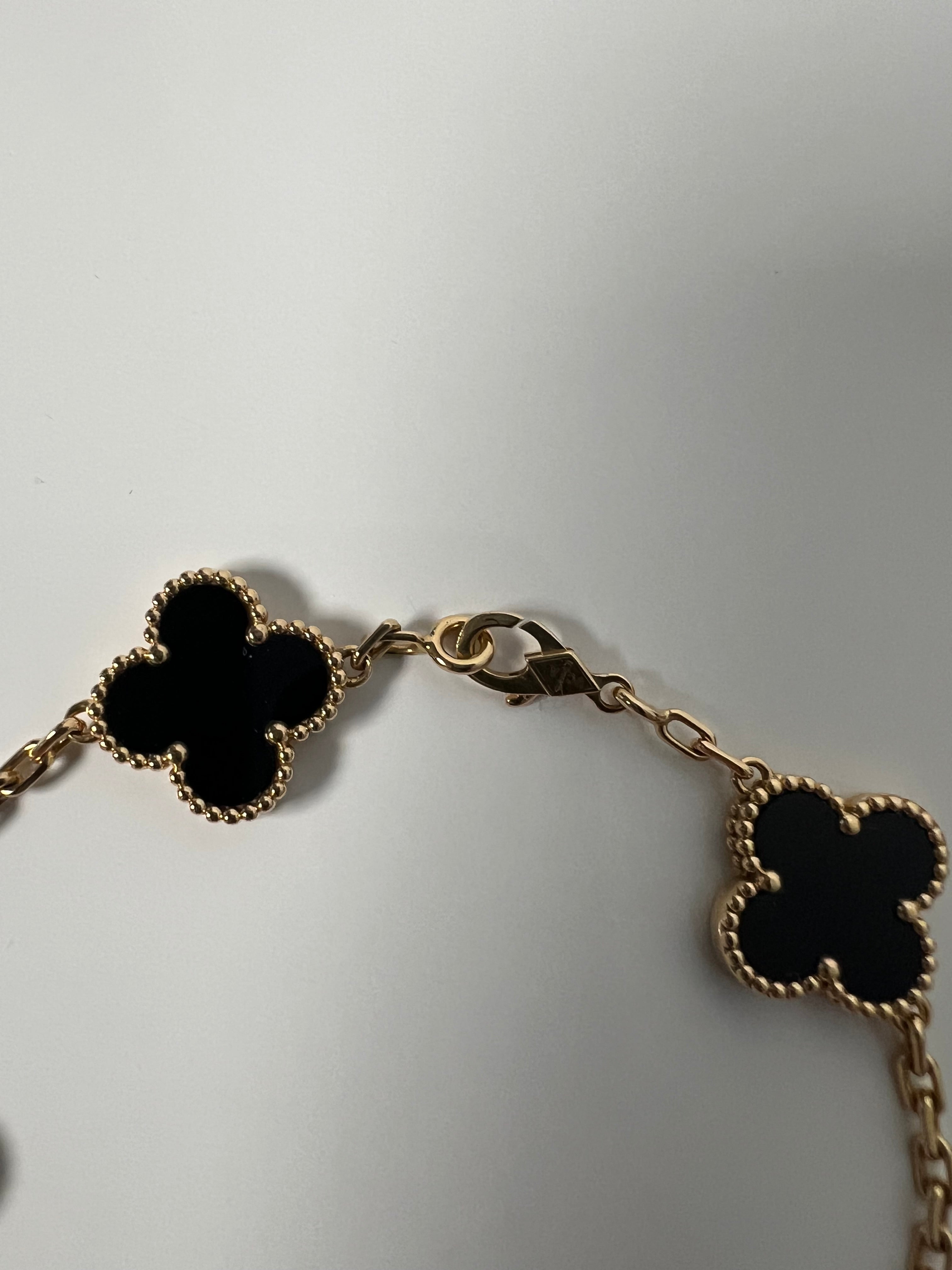 5 Motifs Black Onyx Vintage Alhambra 18k Gold Bracelet