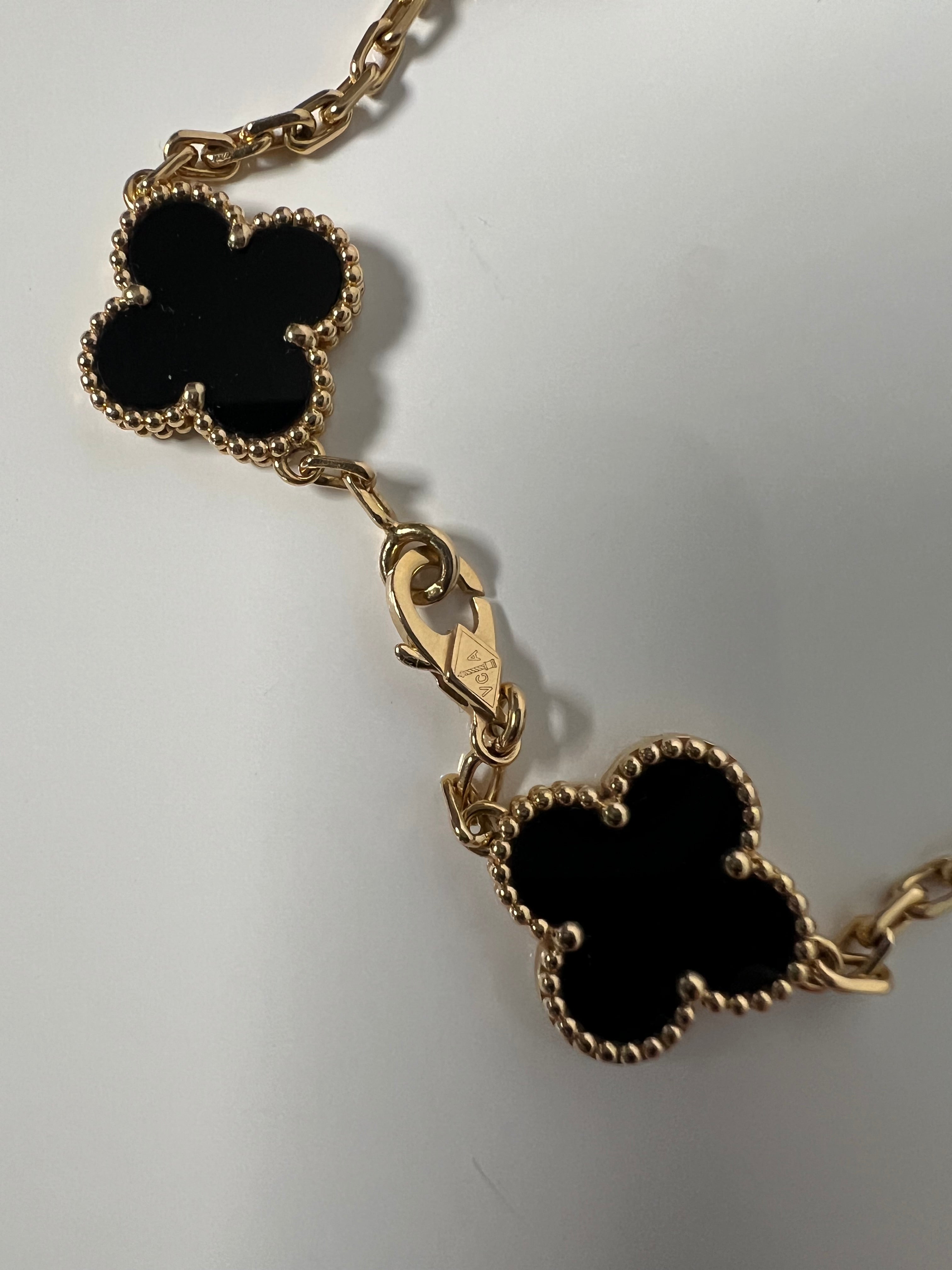 5 Motifs Black Onyx Vintage Alhambra 18k Gold Bracelet