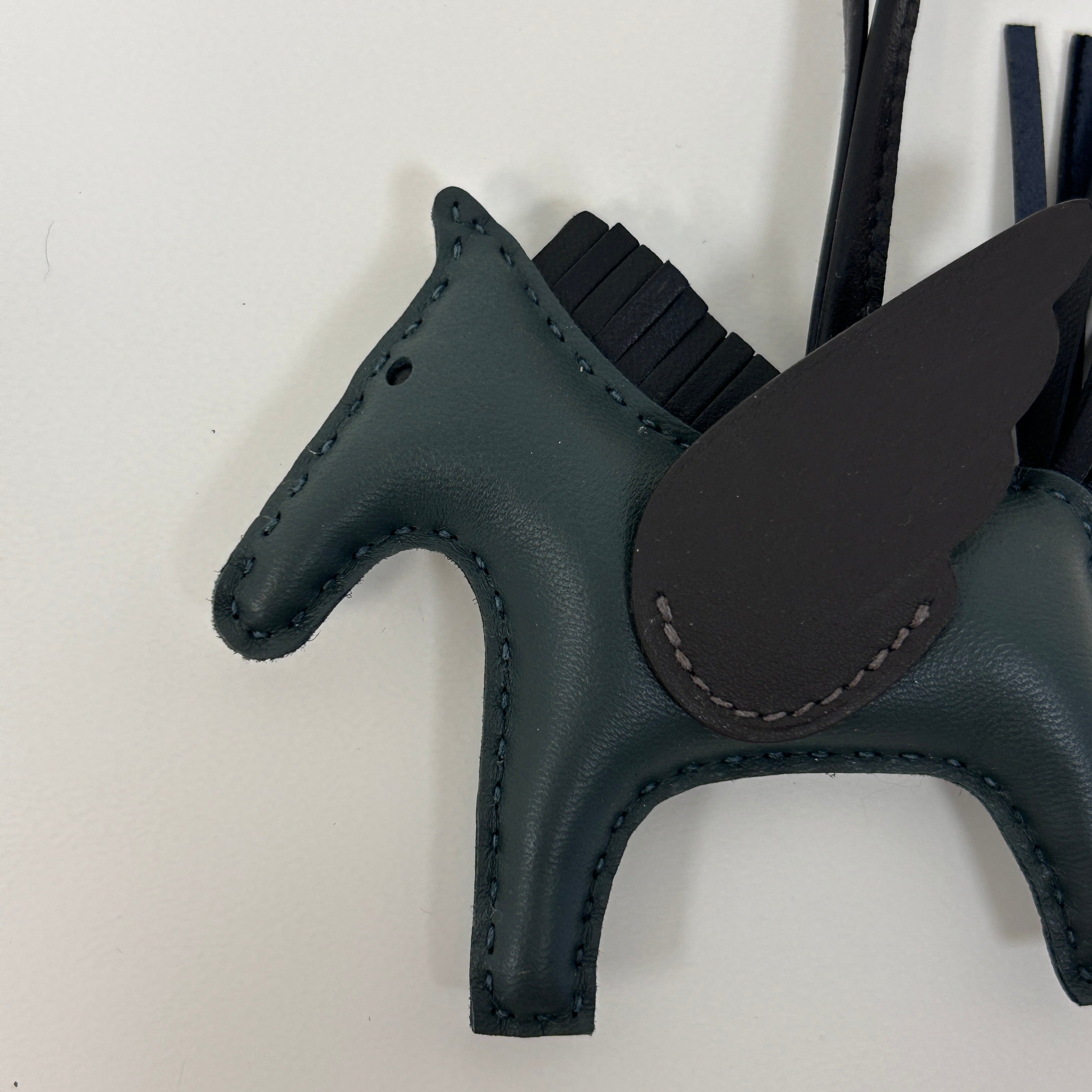 Vert Mangrove/Bai-Brun/Noir Pegase Charm PM