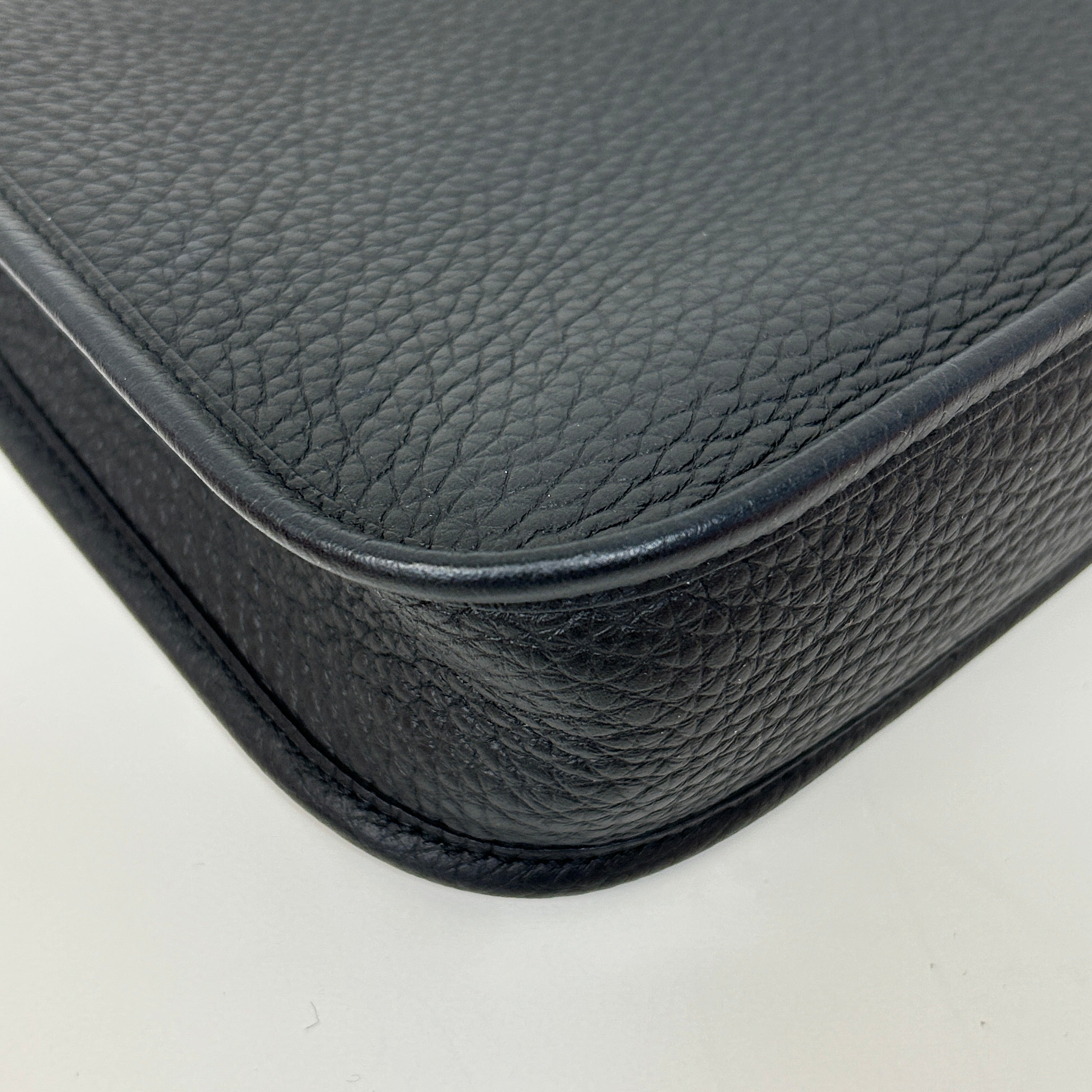 Noir Taurilon Clemence Evelyne TPM 16 w/GHW