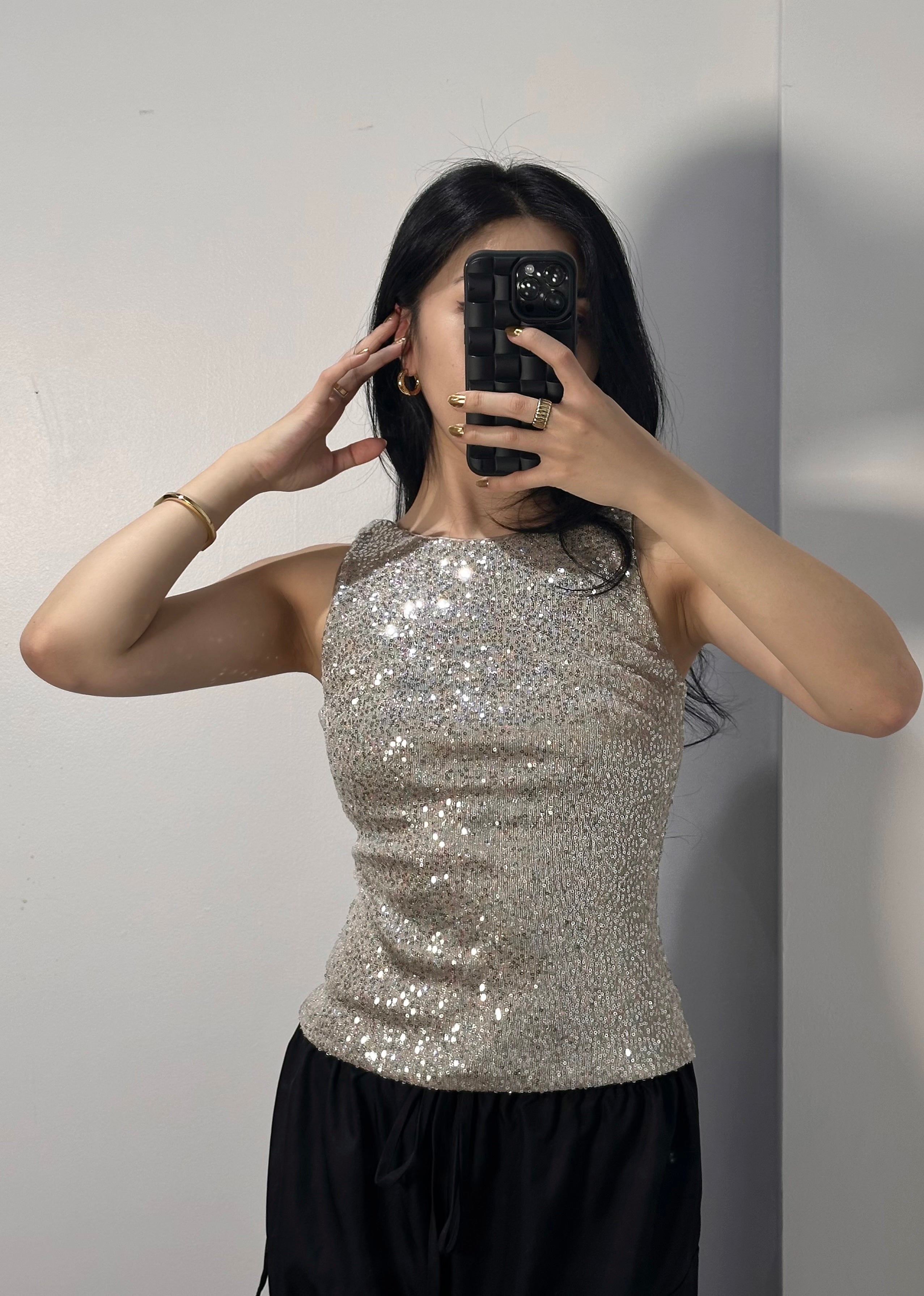 AIDAN MATTOX Sequins Gold Sleeveless Top