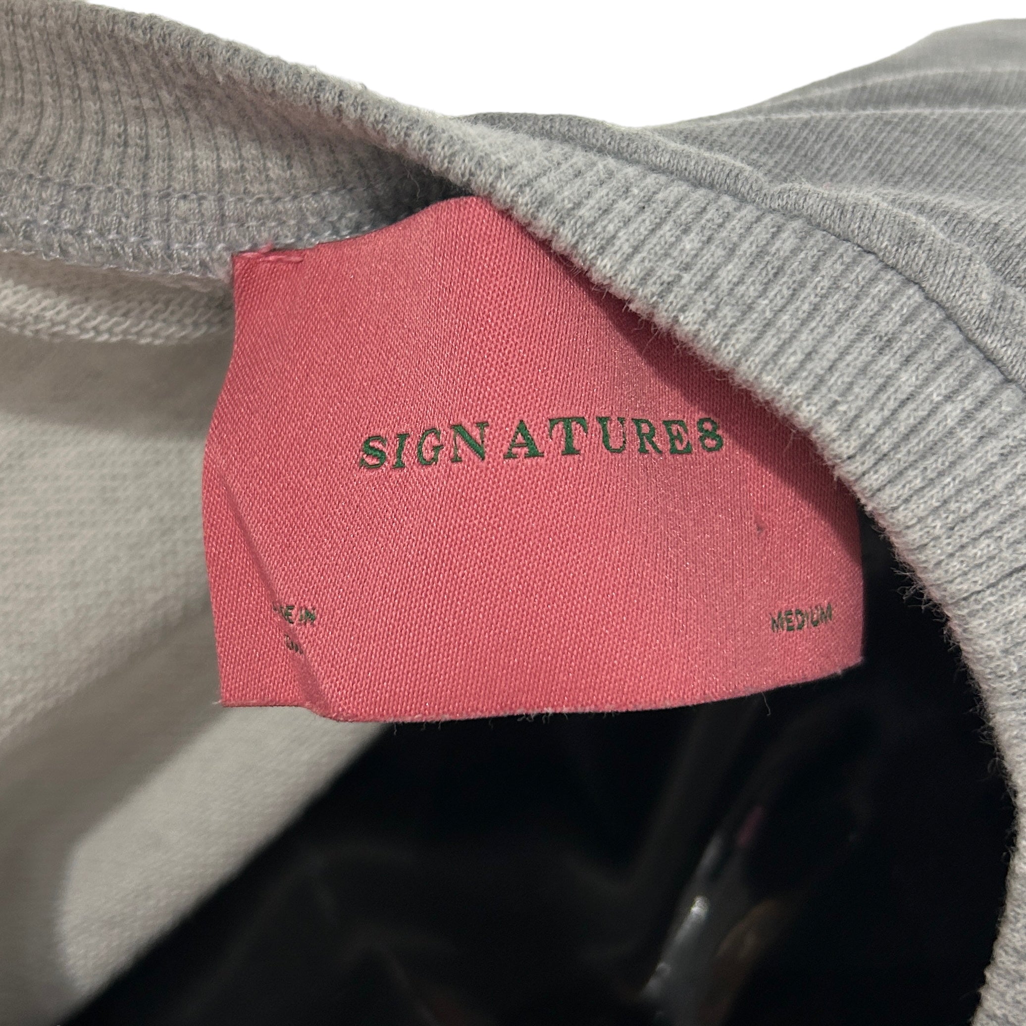 SIGNATURES Grey Sweat Shirt