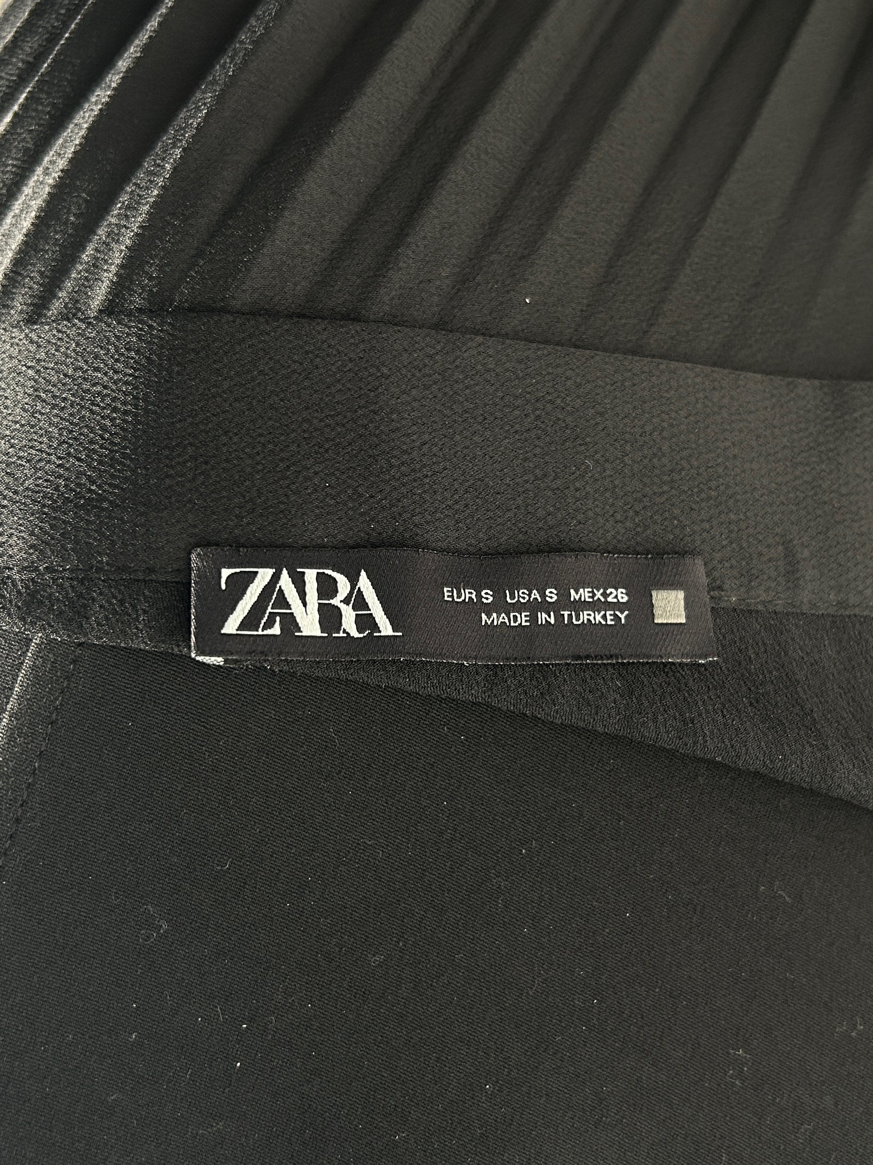 ZARA Black Long Pleated Skirt