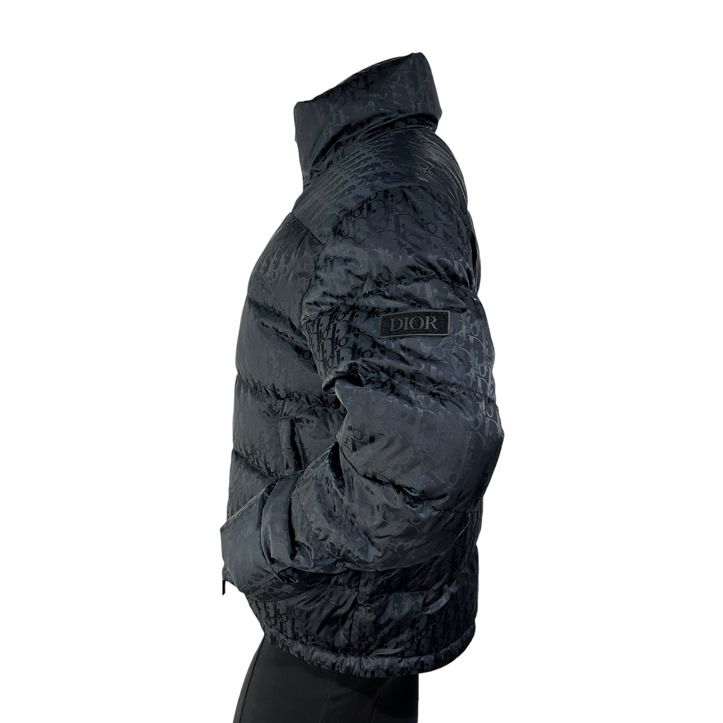 Black Oblique Down Polymide Jacket