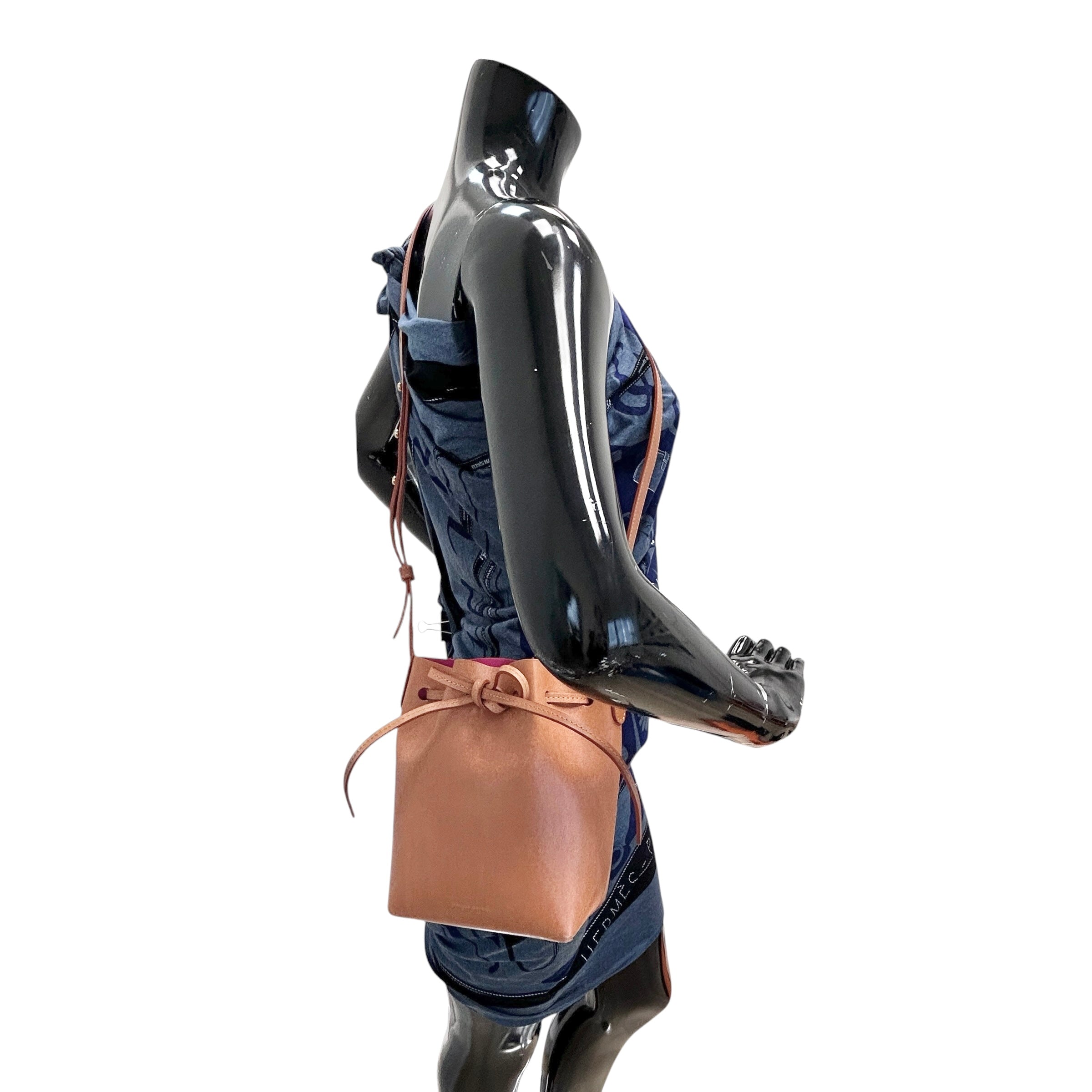 Cammello Vegetable Tanned Leather Mini Bucket Bag