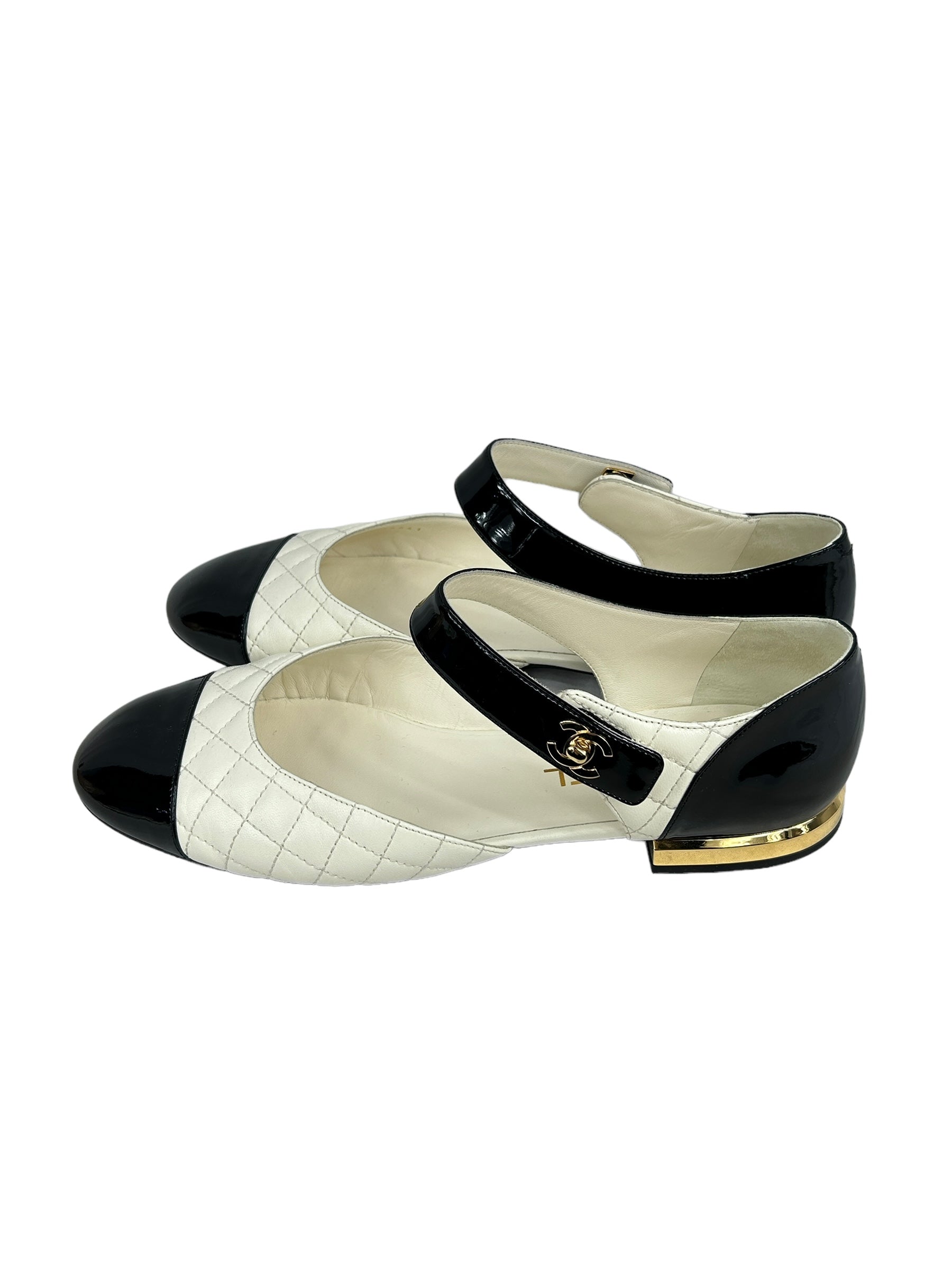 Ivory/Black Mary Jane Leather Shoes