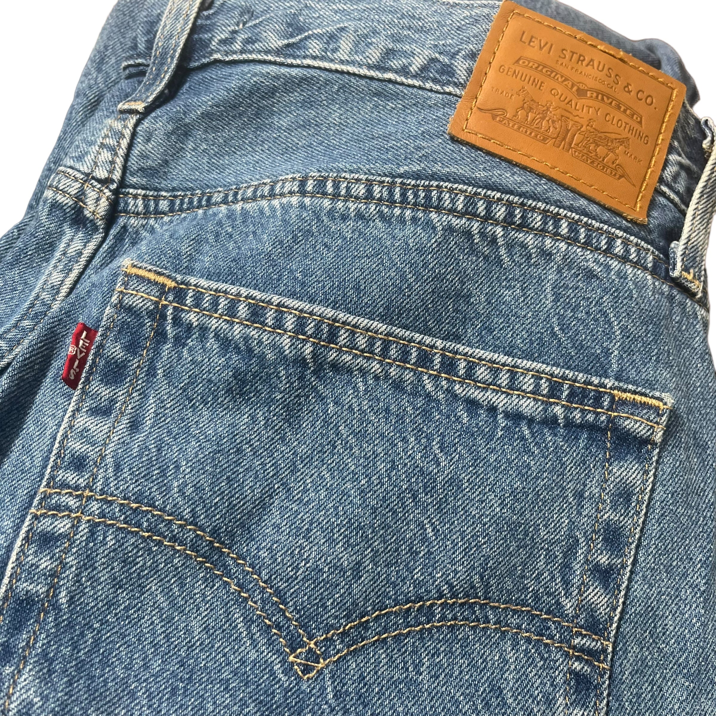 LEVI'S Light Blue Baggy Dad Jeans