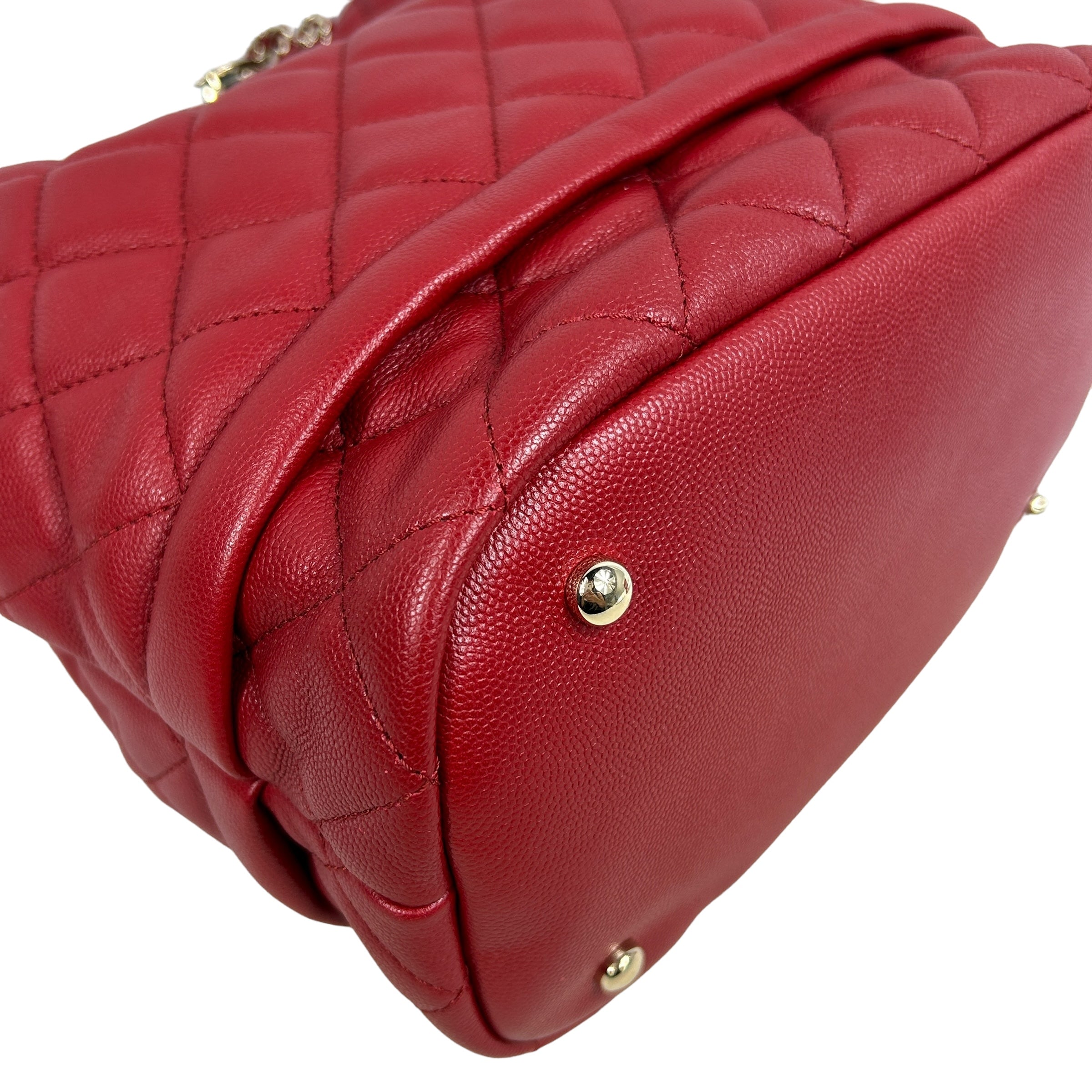 Red Caviar Quilted Medium Rolled Up Bucket Drawstring Bag w/LGHW