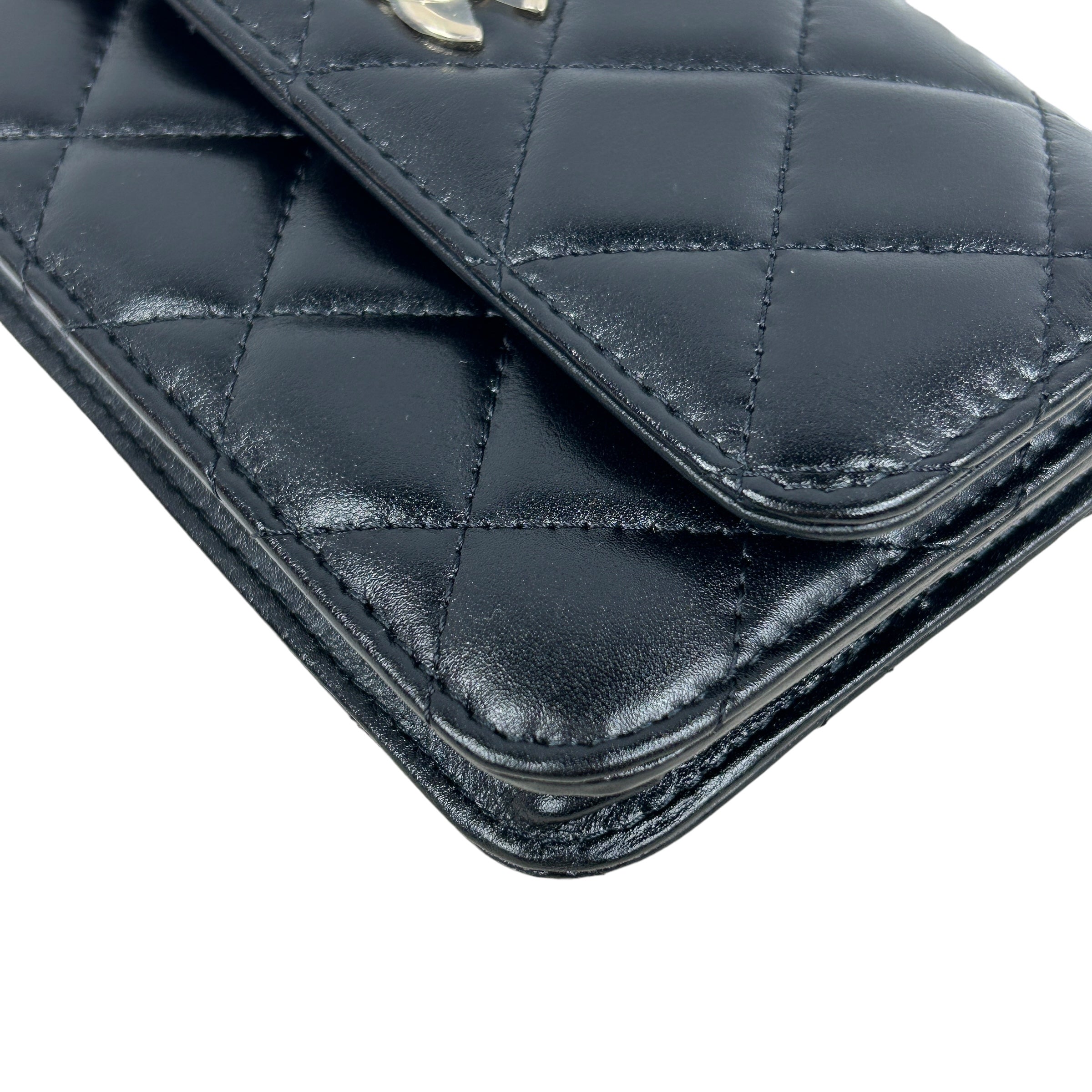 Black Lambskin Quilted Leather Mini Wallet w/Oversized Pearl Strap w/LGW