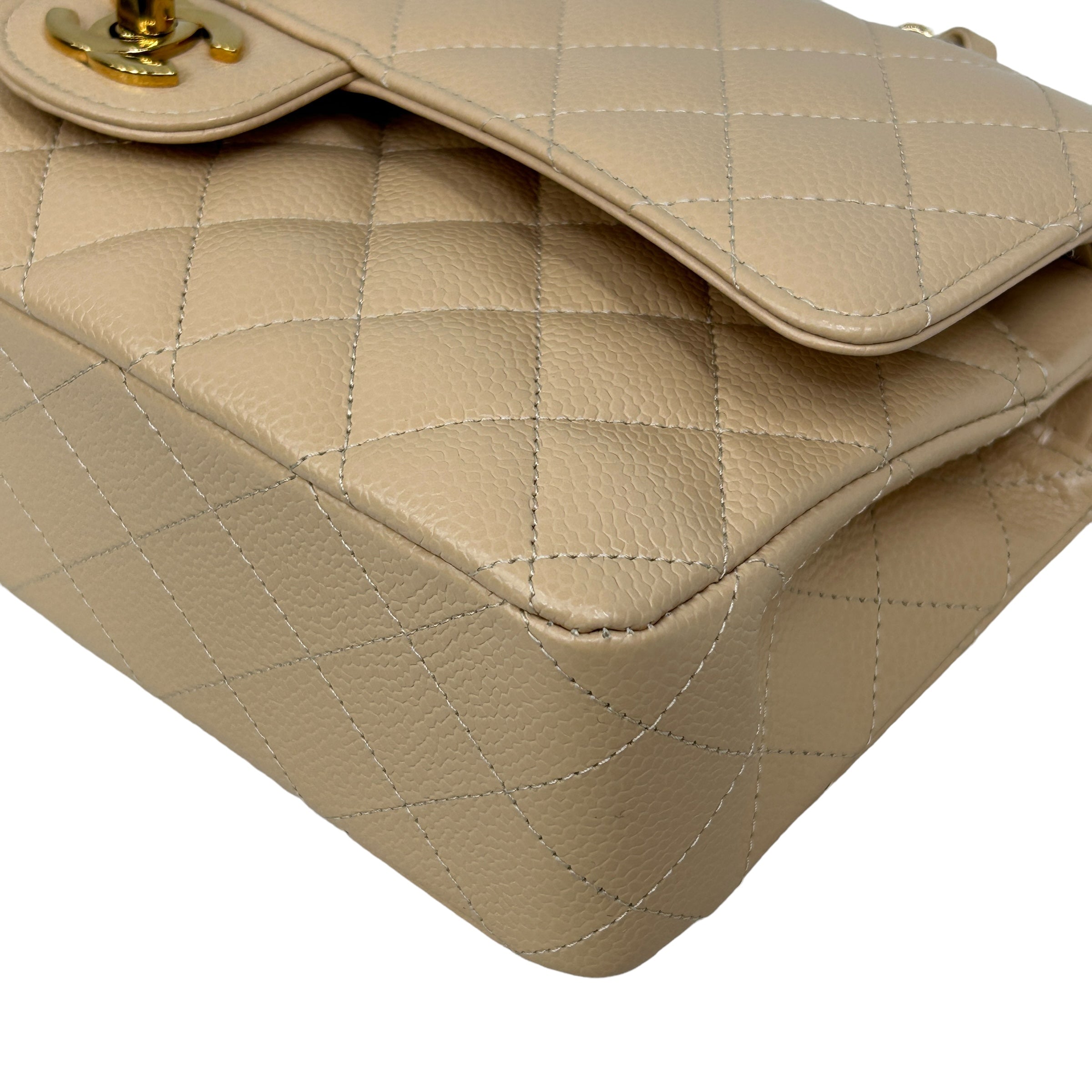 Caviar Beige Clair Medium Double Flap Classic W/GHW