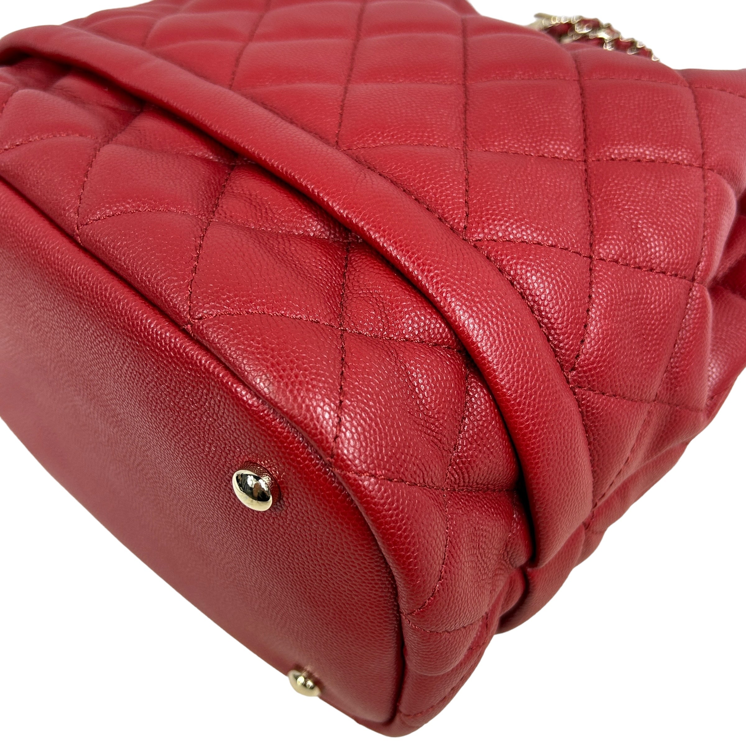 Red Caviar Quilted Medium Rolled Up Bucket Drawstring Bag w/LGHW