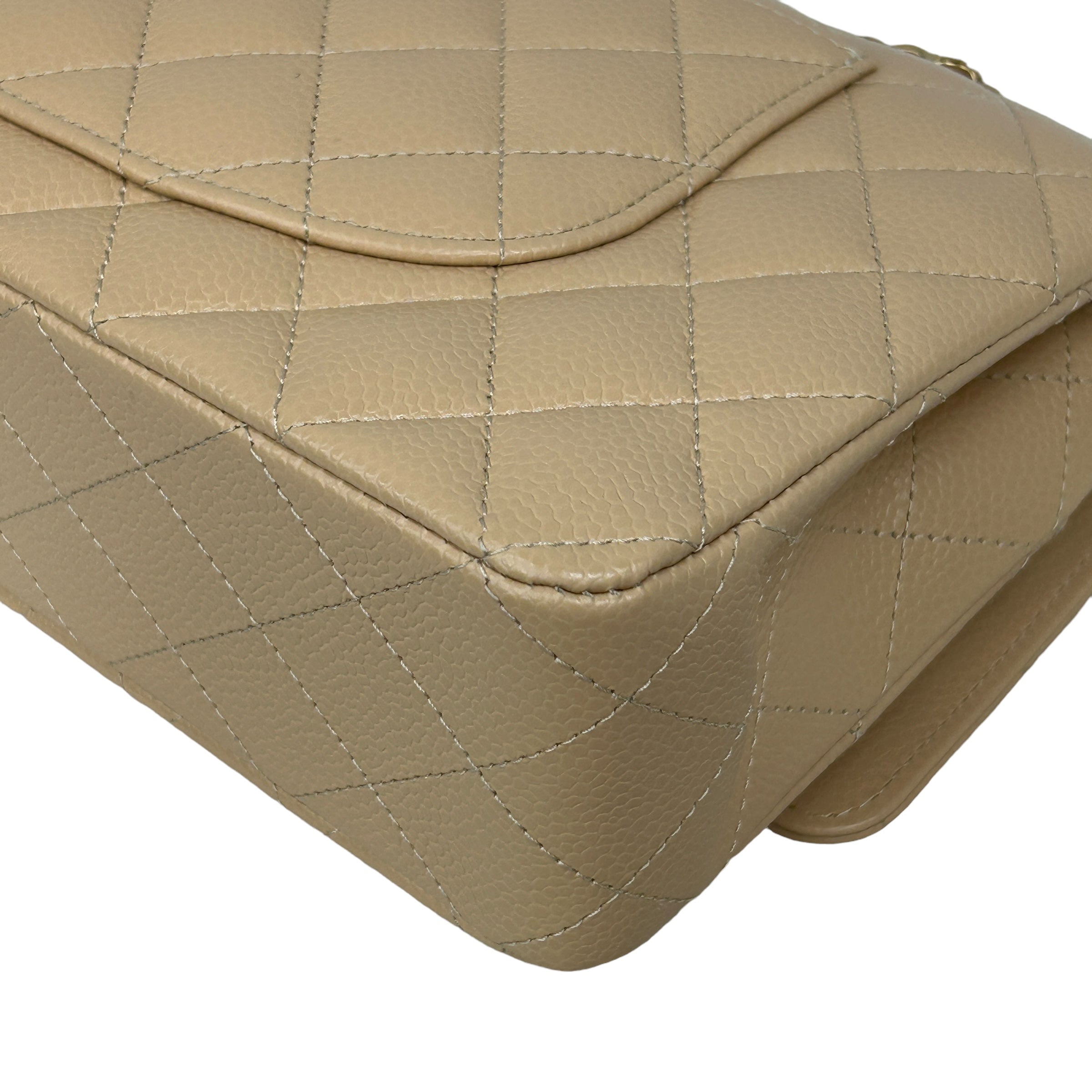 Caviar Beige Clair Medium Double Flap Classic W/GHW