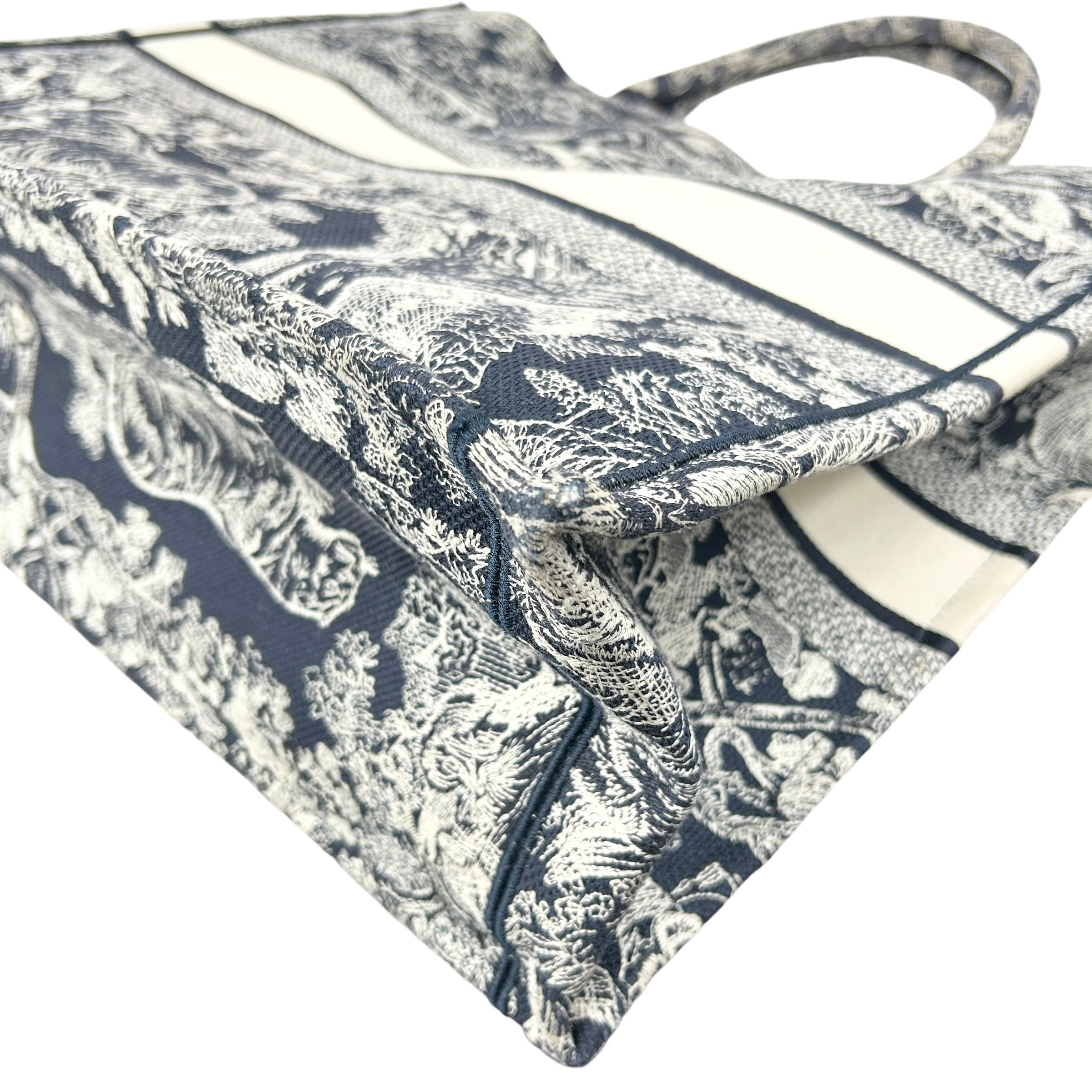 Large Toile De Jouy White/Navy Embroidery Book Tote