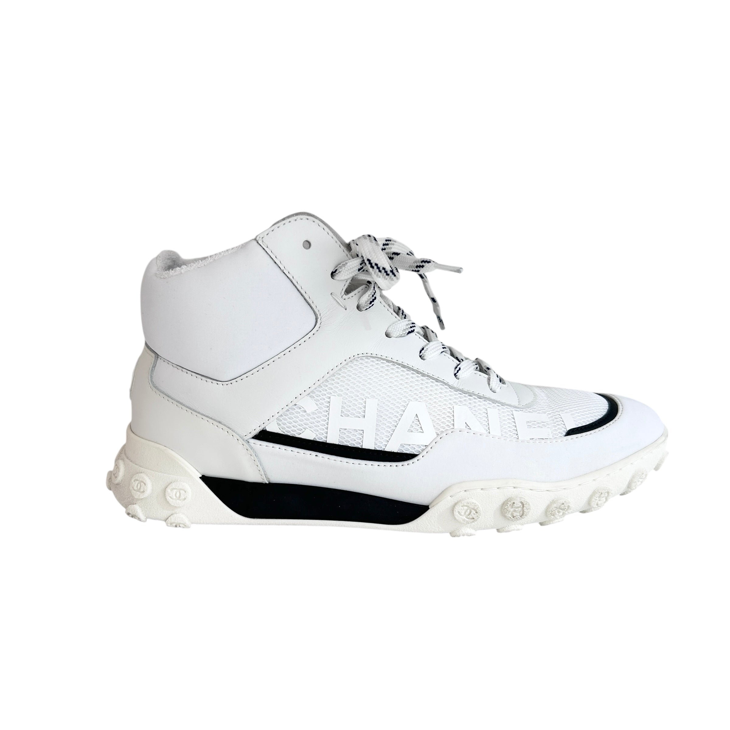 Interlocking CC Logo Leather Athletic Sneakers