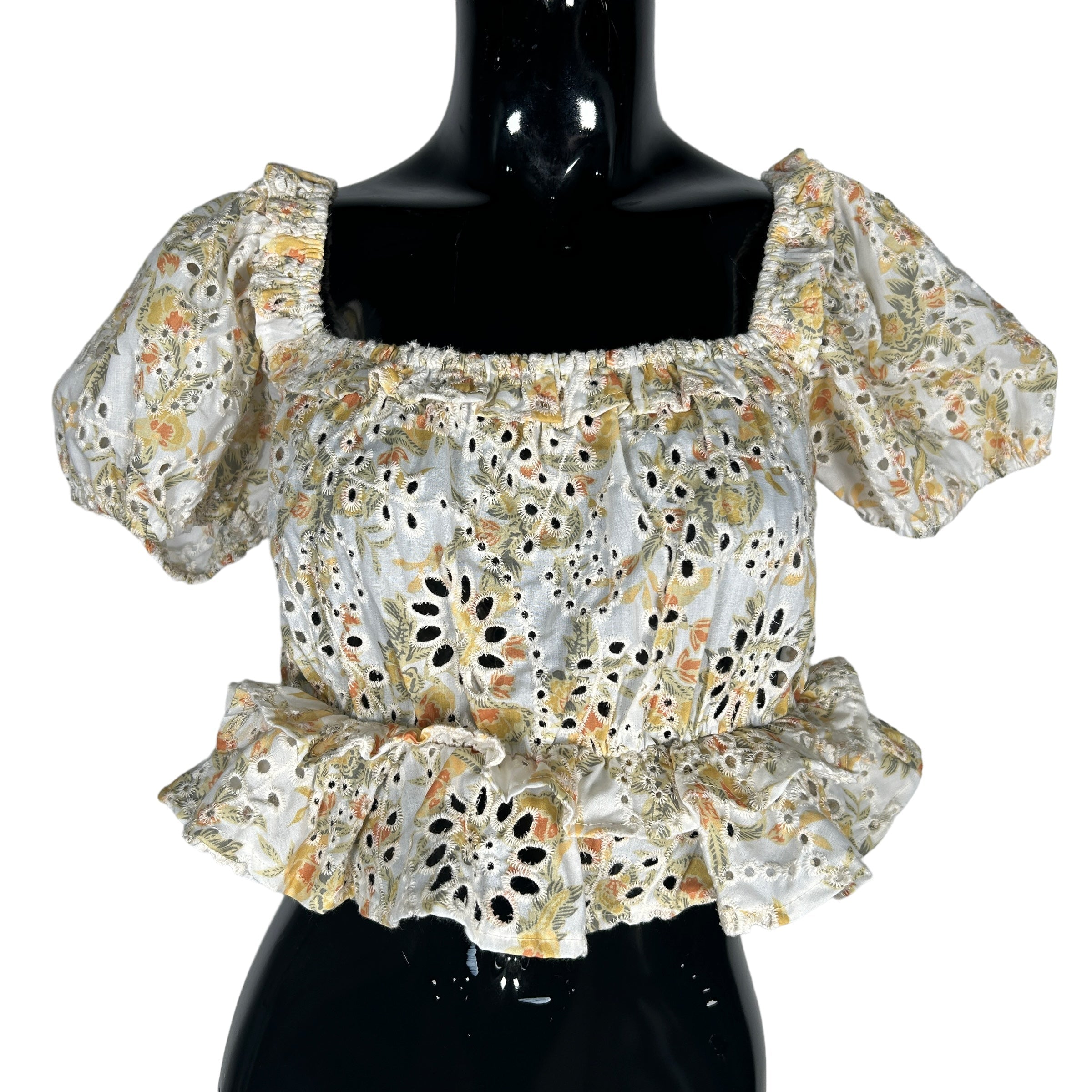 EN SAISON Floral Puff Sleeve Crop Top