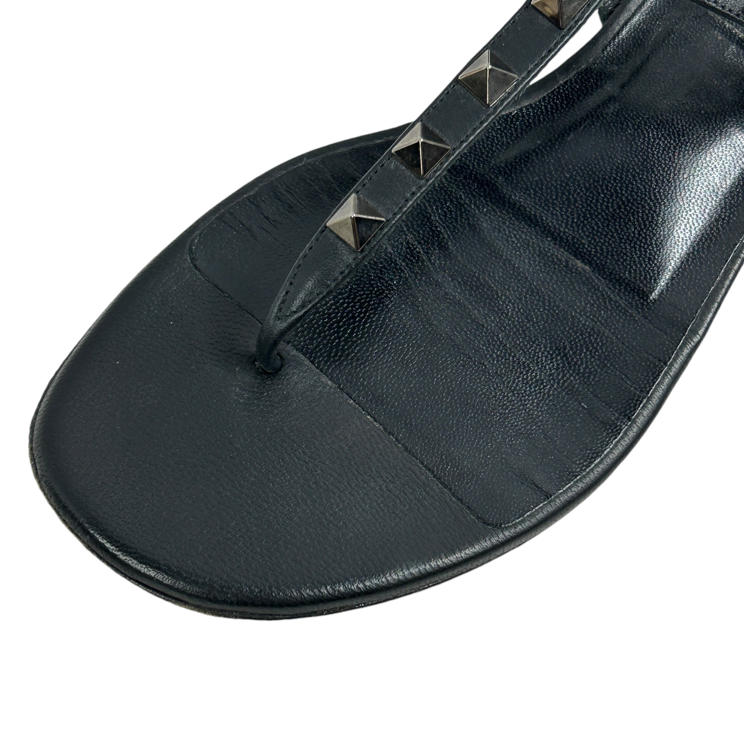 Black Leather Rockstud Flat Sandals w/RHW