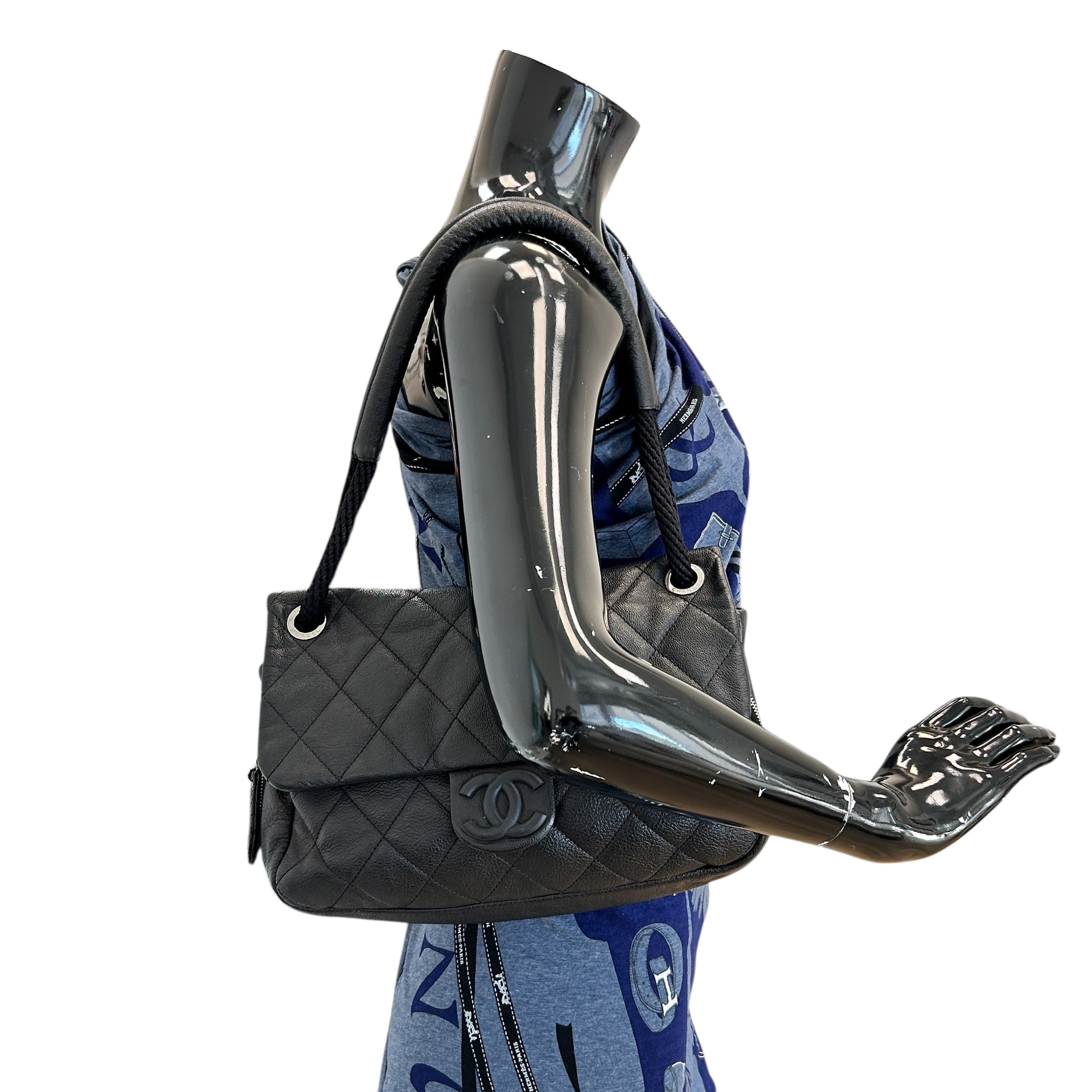 Black Pebbed Calfskin Leather Bag w/Expandable Zipper Bottom Detail